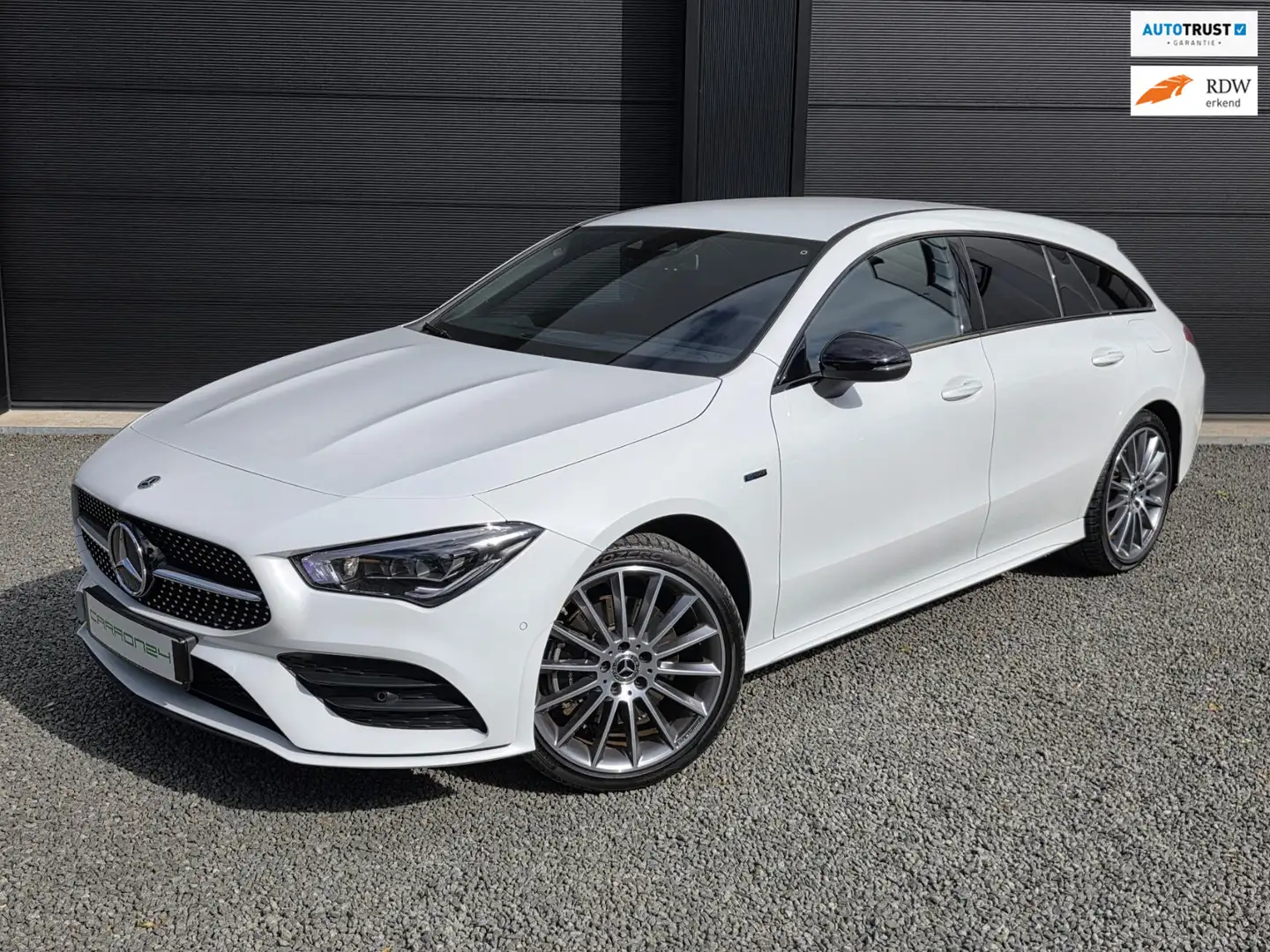 Mercedes-Benz CLA 250 Shooting Brake e Premium Plus AMG | Night Ed.| 2x Bianco - 1