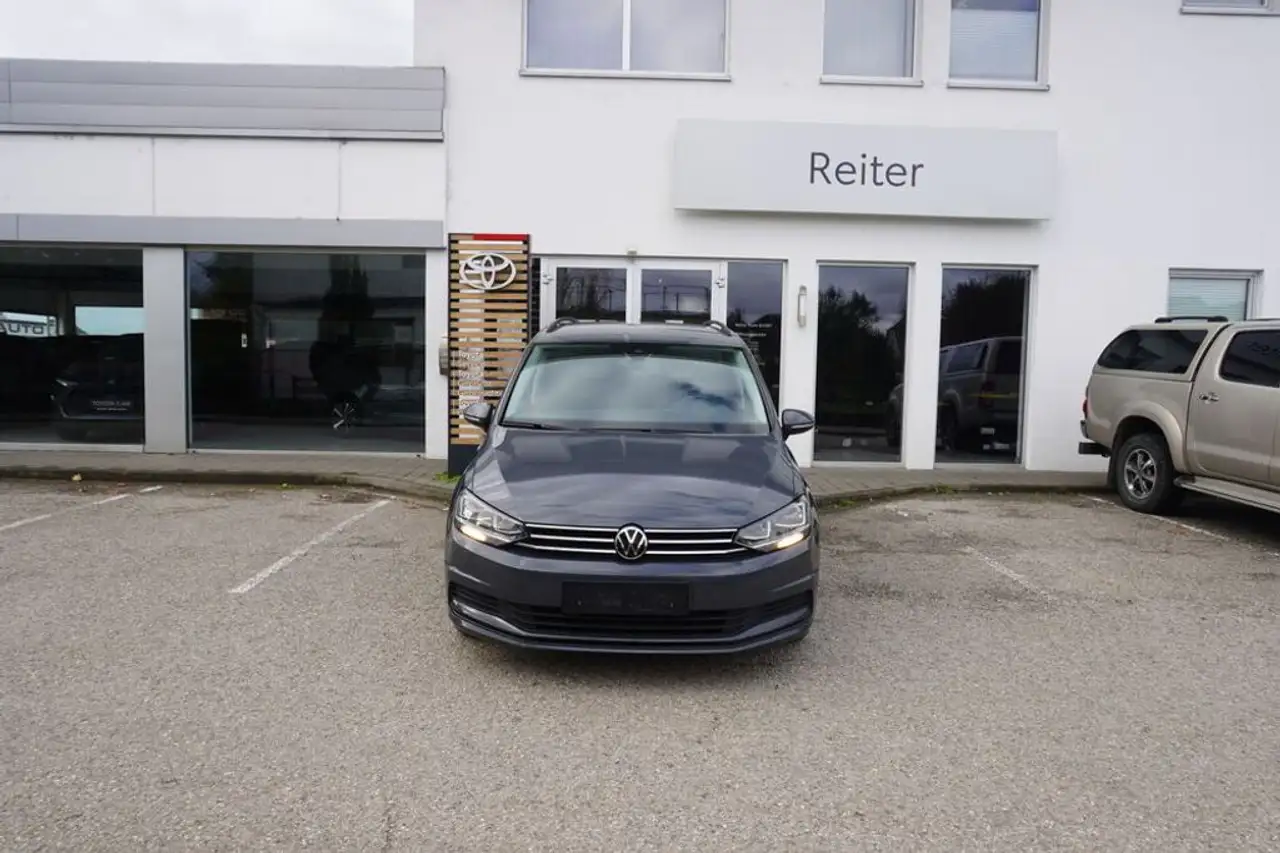 Volkswagen Touran