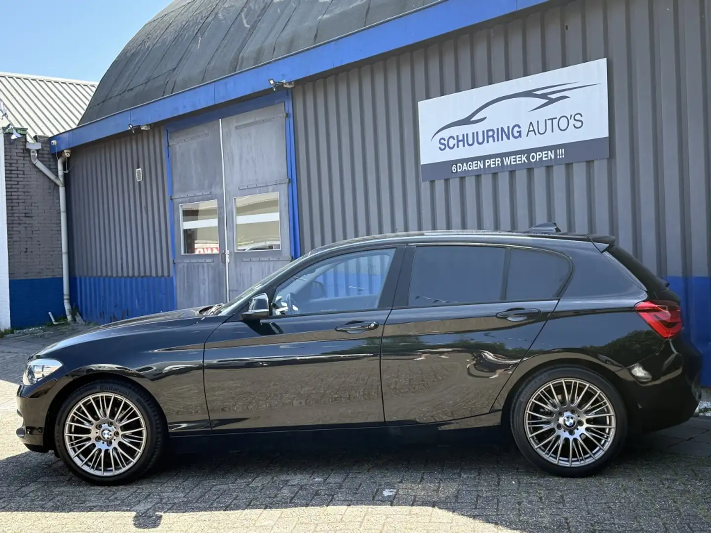 BMW 118 1-serie 118i Executive Automaat Чёрный - 2