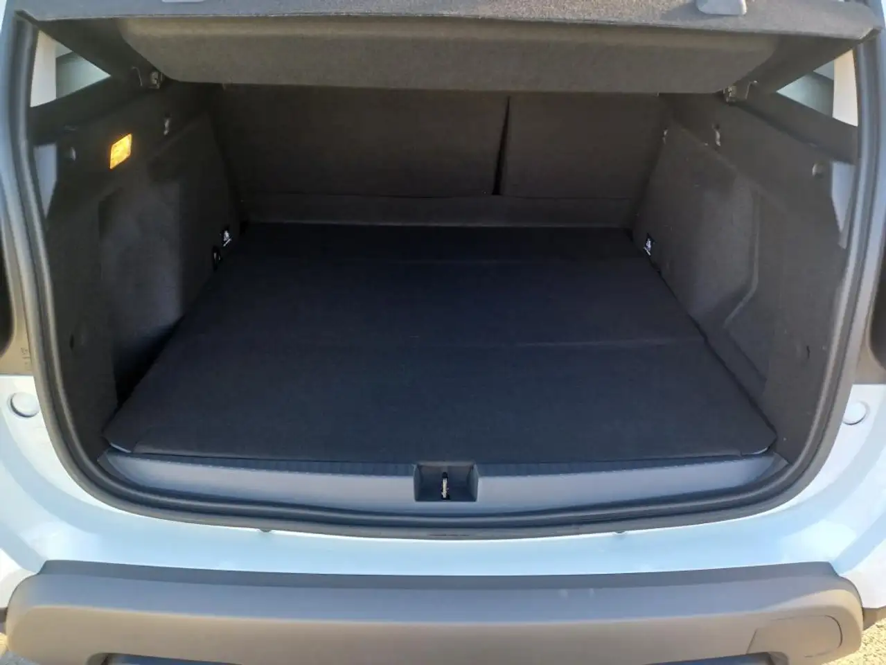 Dacia Duster — photo 12