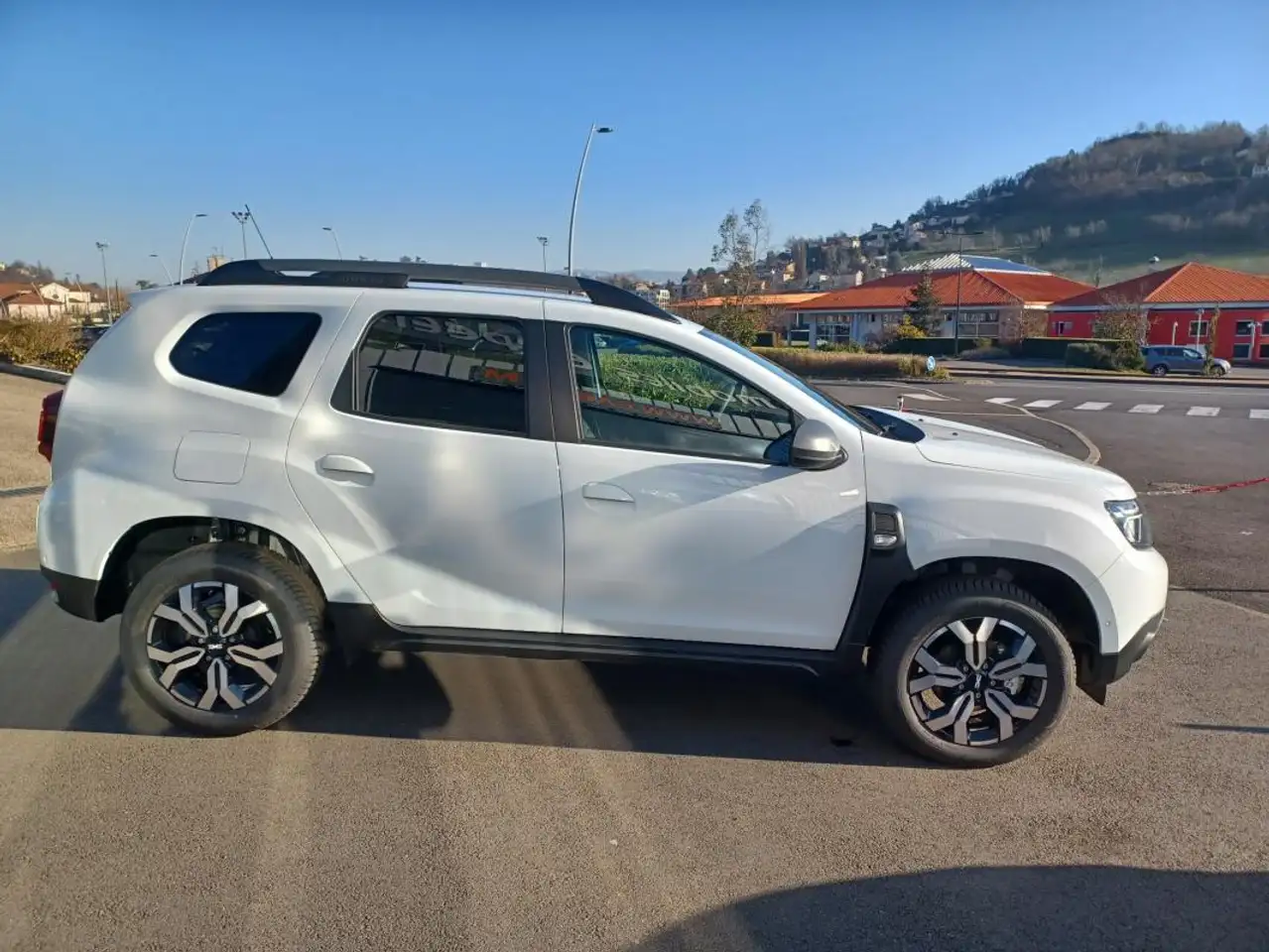 Dacia Duster — photo 3
