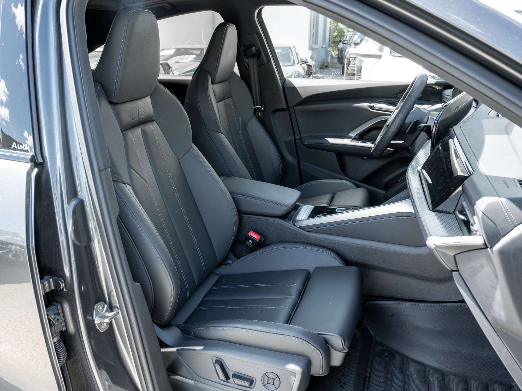 used 2025 Audi Q5 car, priced at $49,995
