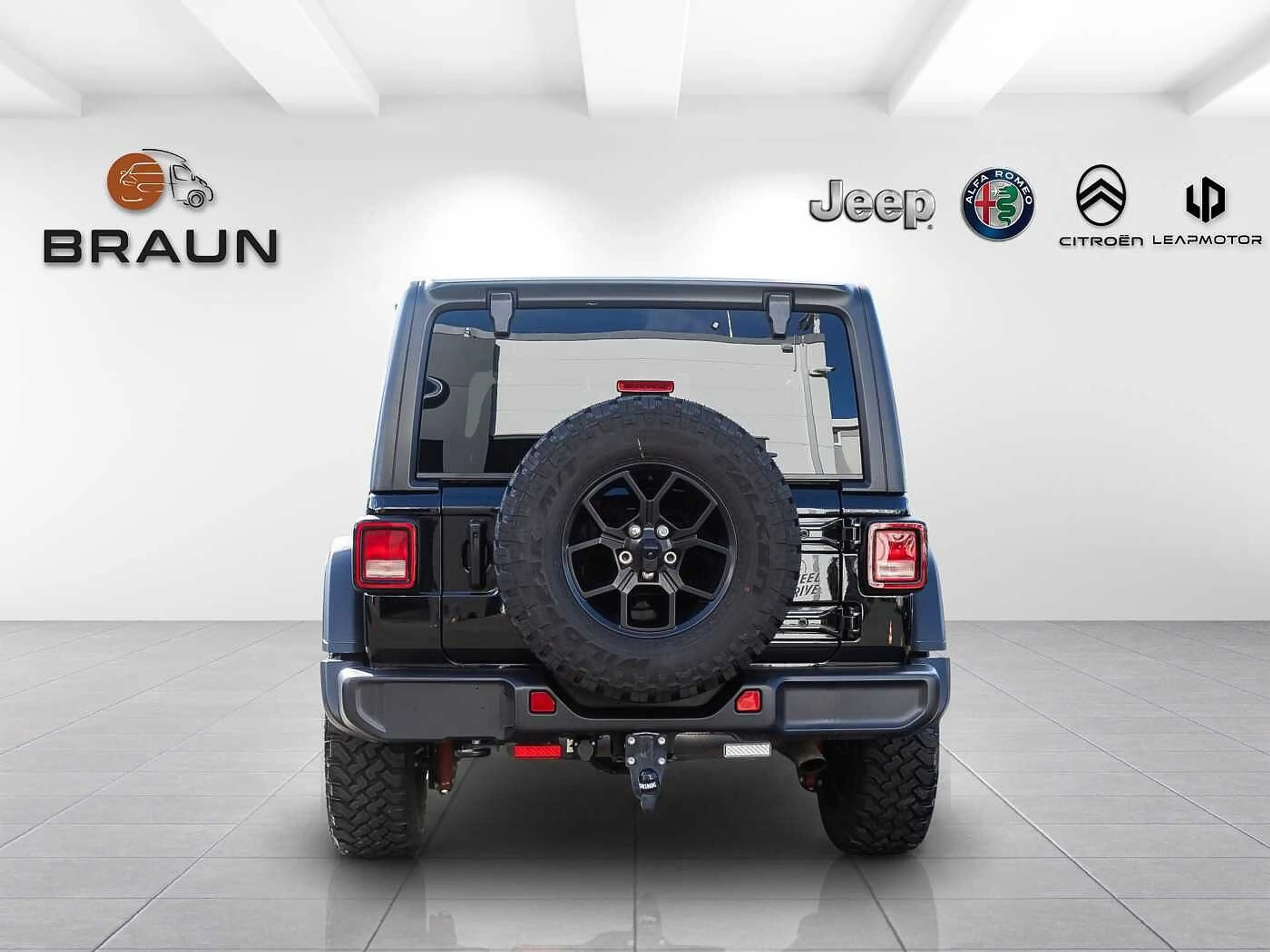 Jeep Wrangler 2.0 T-GDI WILLYS 4x4 el.Trittbretter — photo 5