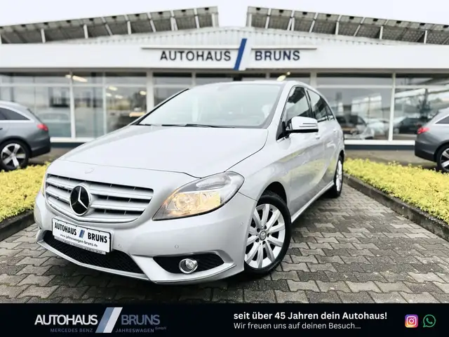 Mercedes-Benz B 180 Parktronic, AHK schwenkbar, Sitzheizung, Navi Vorr