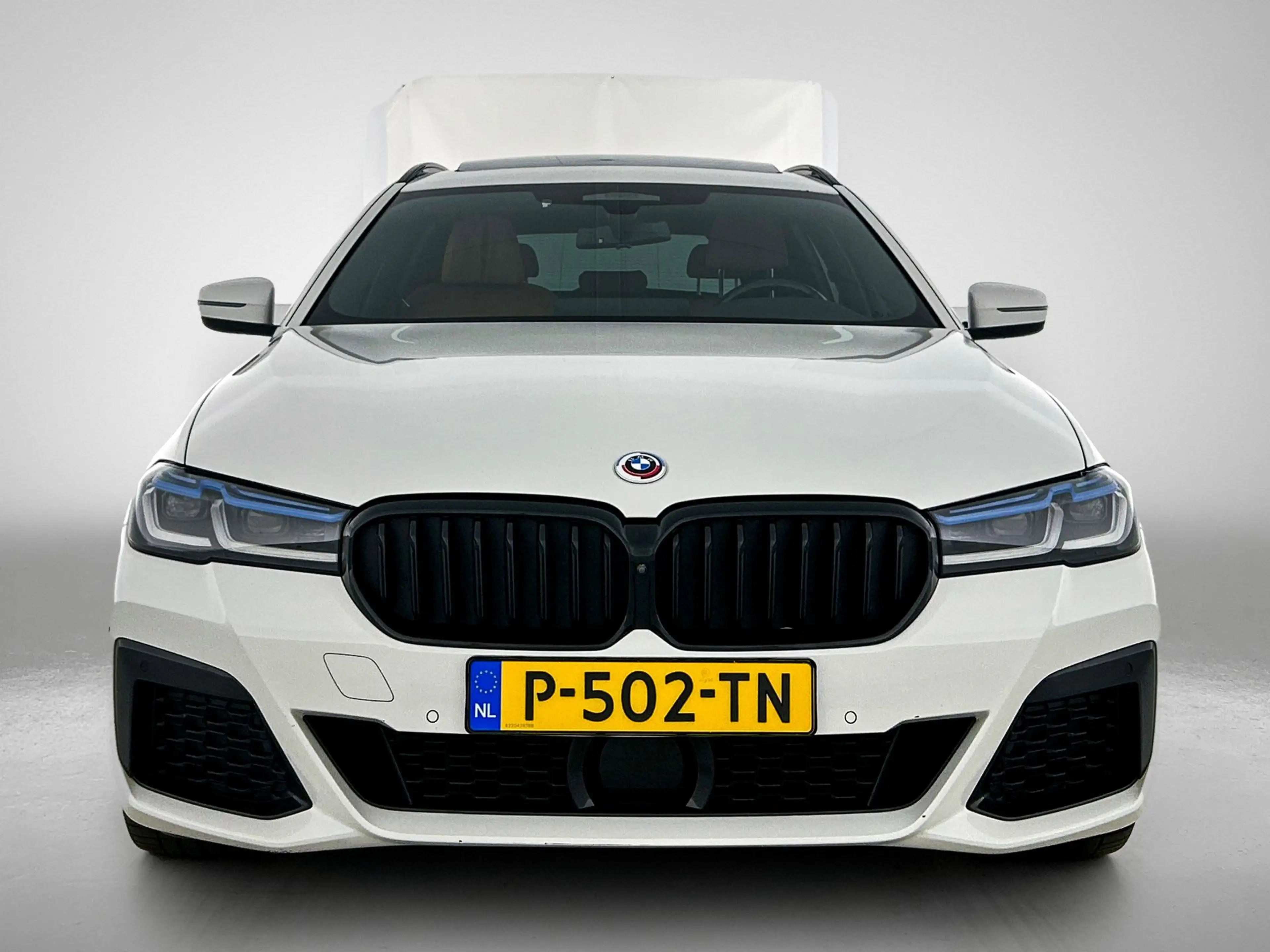 BMW 530 5-serie Touring 530e M-Sport / Anniversary / X-Dri — photo 7