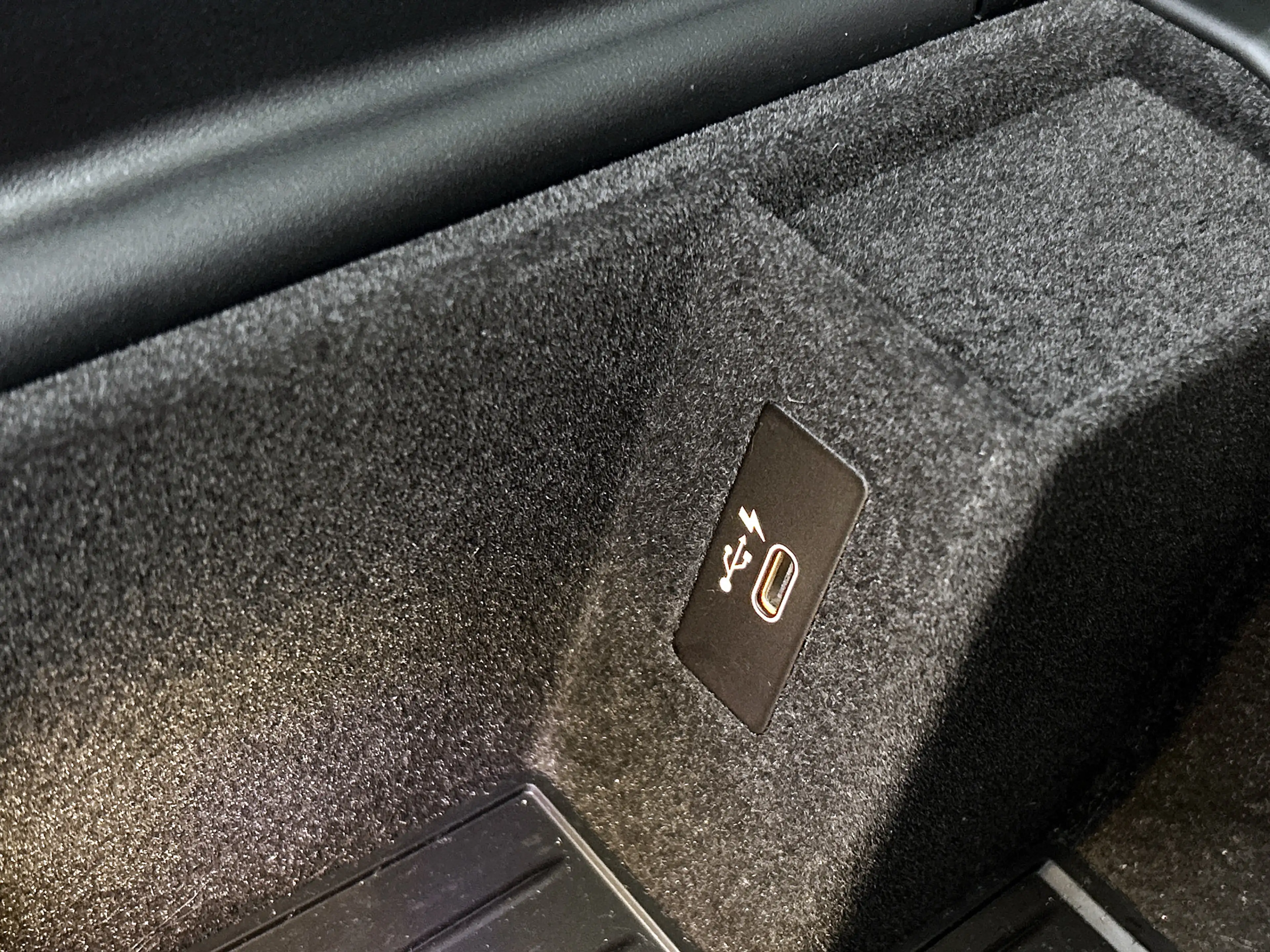 BMW 530 5-serie Touring 530e M-Sport / Anniversary / X-Dri — photo 48