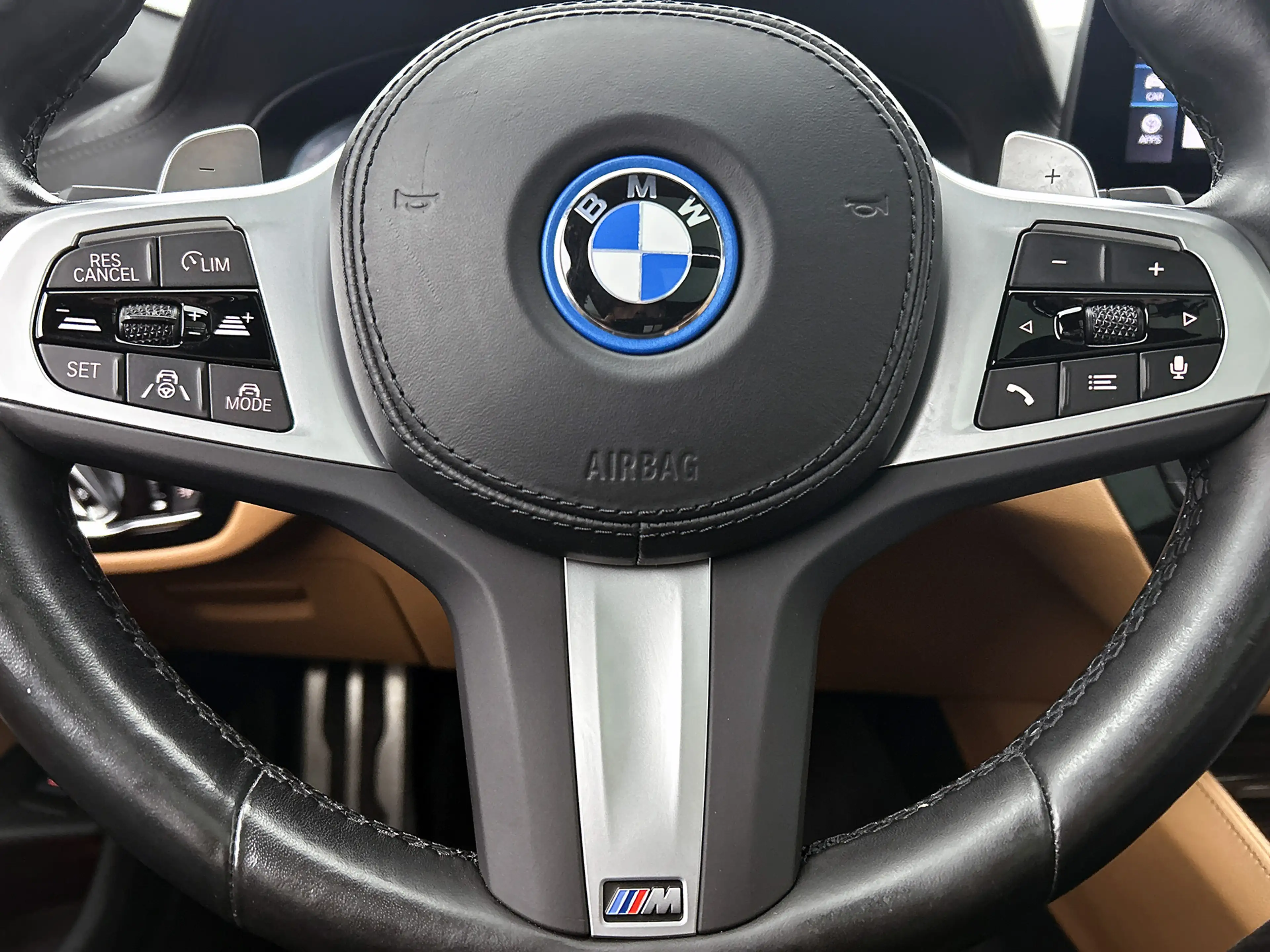 BMW 530 5-serie Touring 530e M-Sport / Anniversary / X-Dri — photo 47