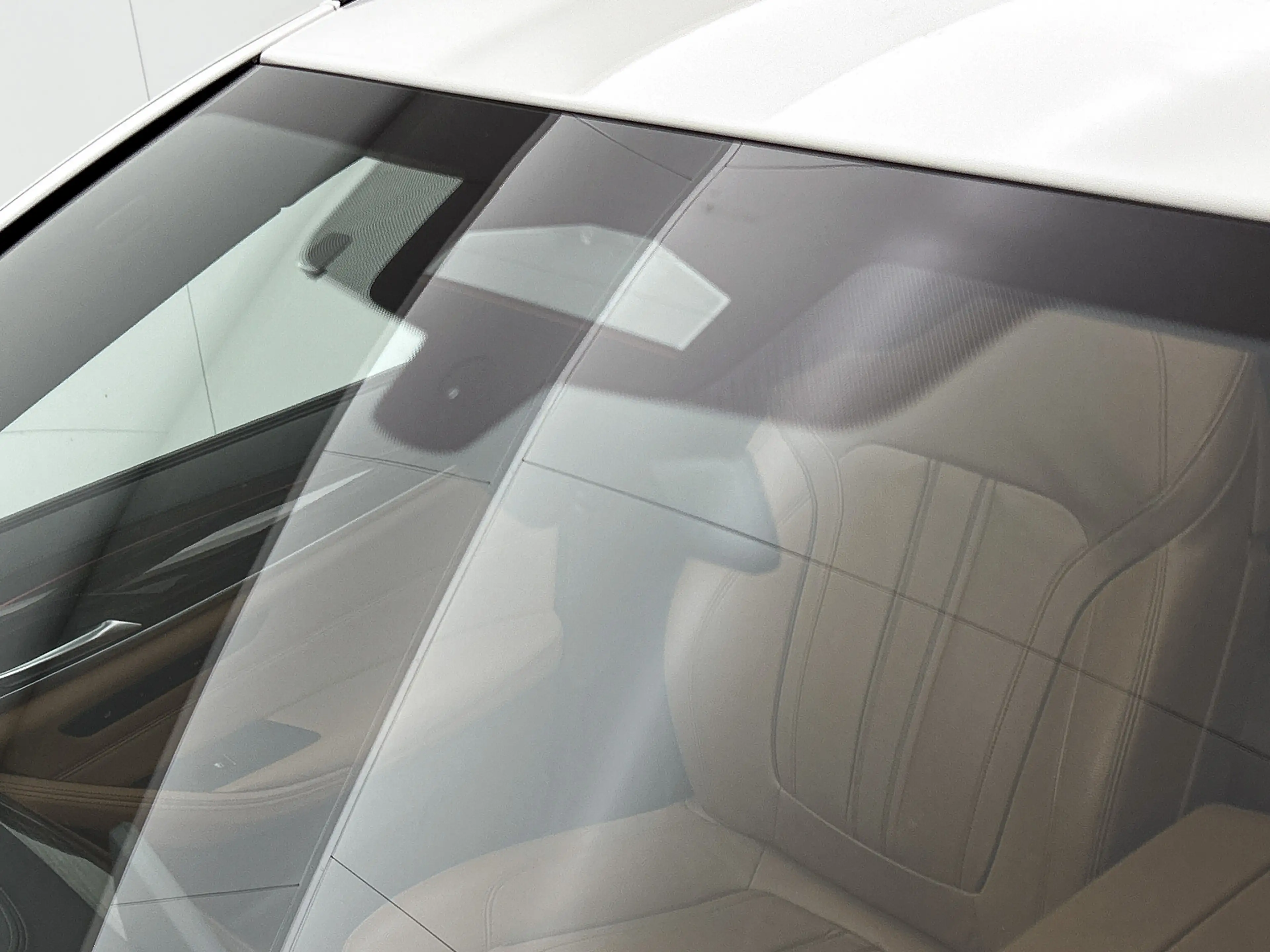 BMW 530 5-serie Touring 530e M-Sport / Anniversary / X-Dri — photo 34