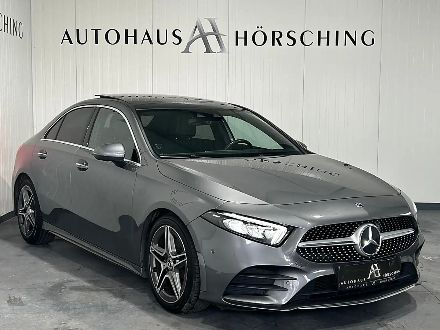 Mercedes-Benz A 180 d Limousine Aut. Grau - 1