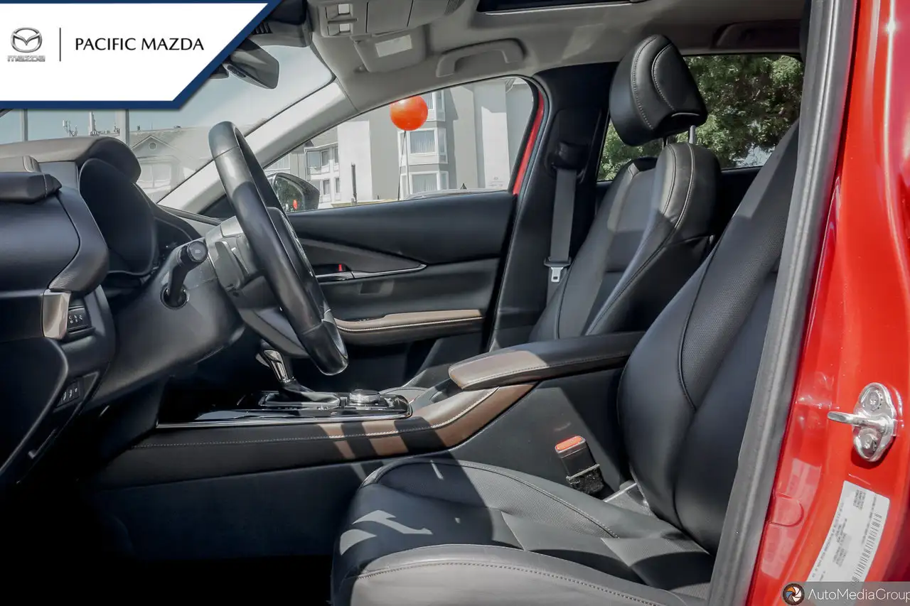 Mazda CX-30 снимка Mazda CX-30