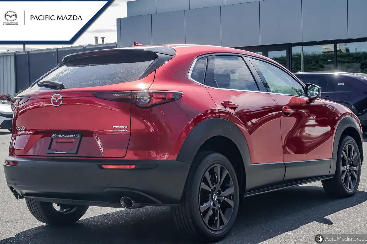 Mazda CX-30 снимка Mazda CX-30