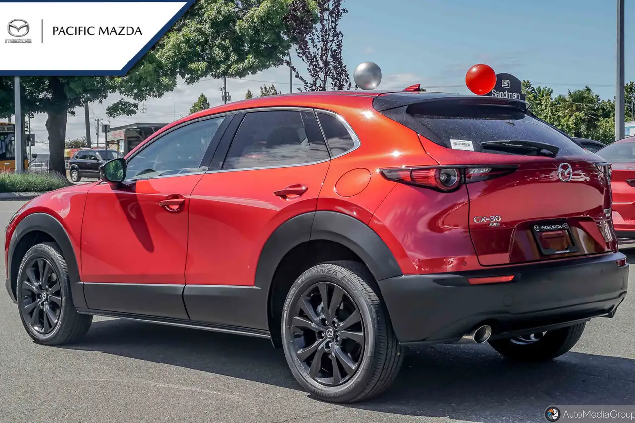 Mazda CX-30 снимка Mazda CX-30