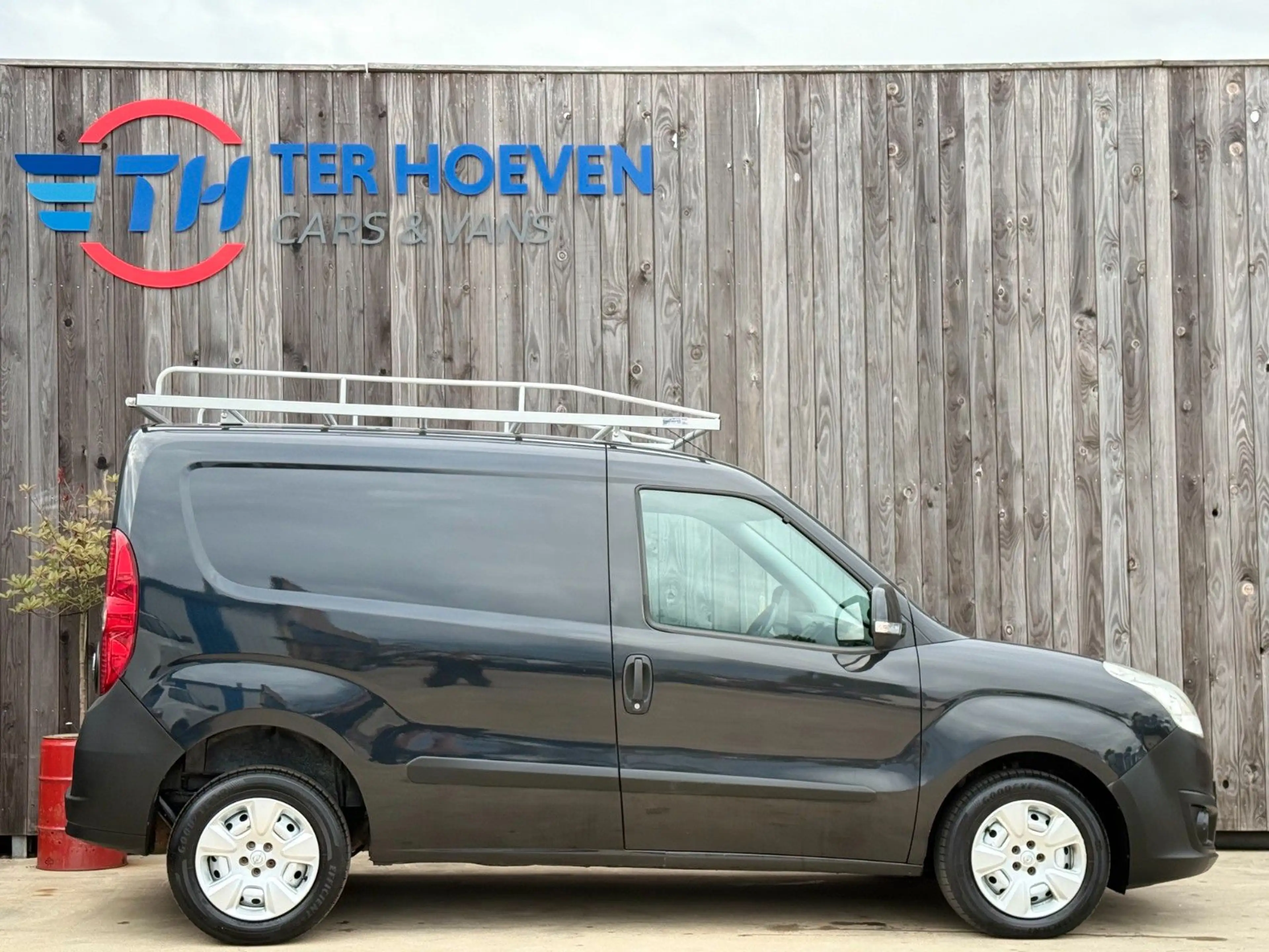 Opel Combo 1.3 CDTi L1H1 ecoFLEX 66 kW — photo 4