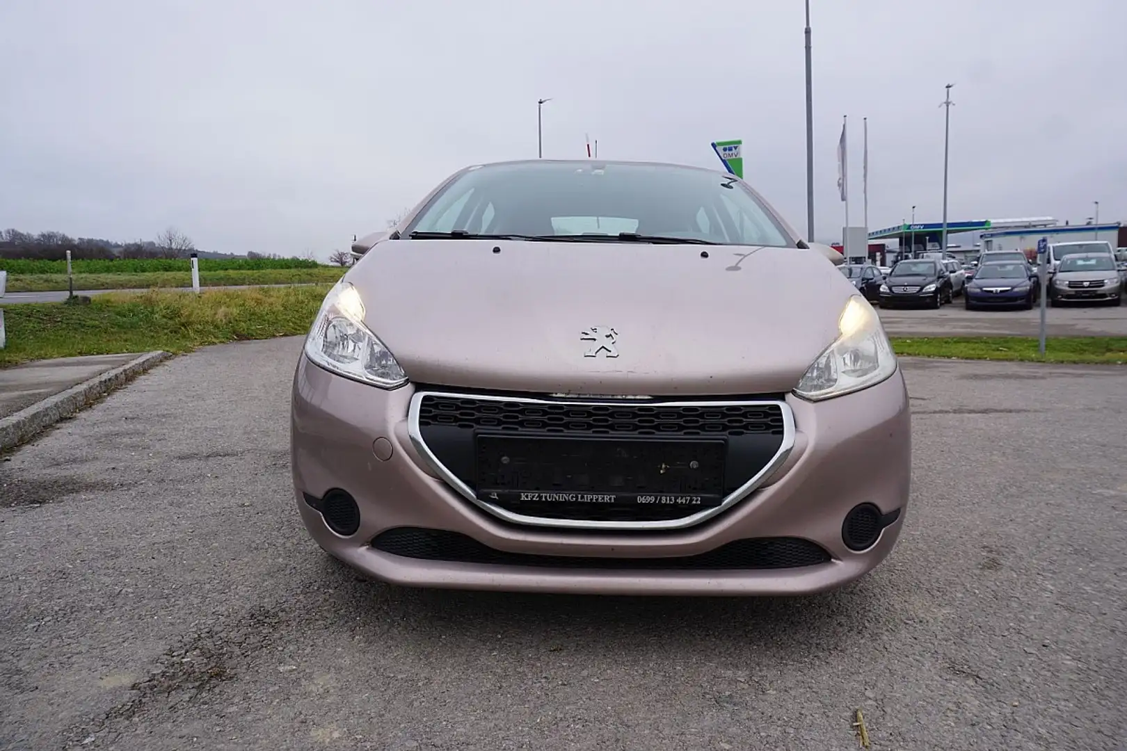 Peugeot 208 Active 1,6 e-HDI 92 FAP Grau - 1