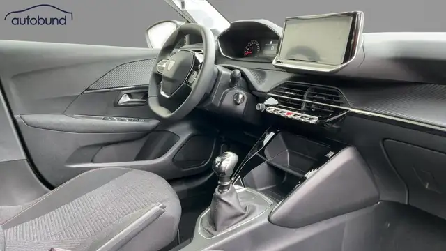 Peugeot 208 view 5