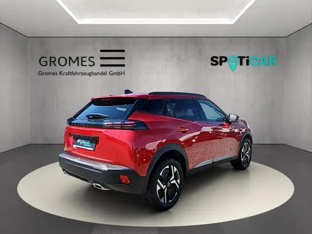 Peugeot 2008 view 3