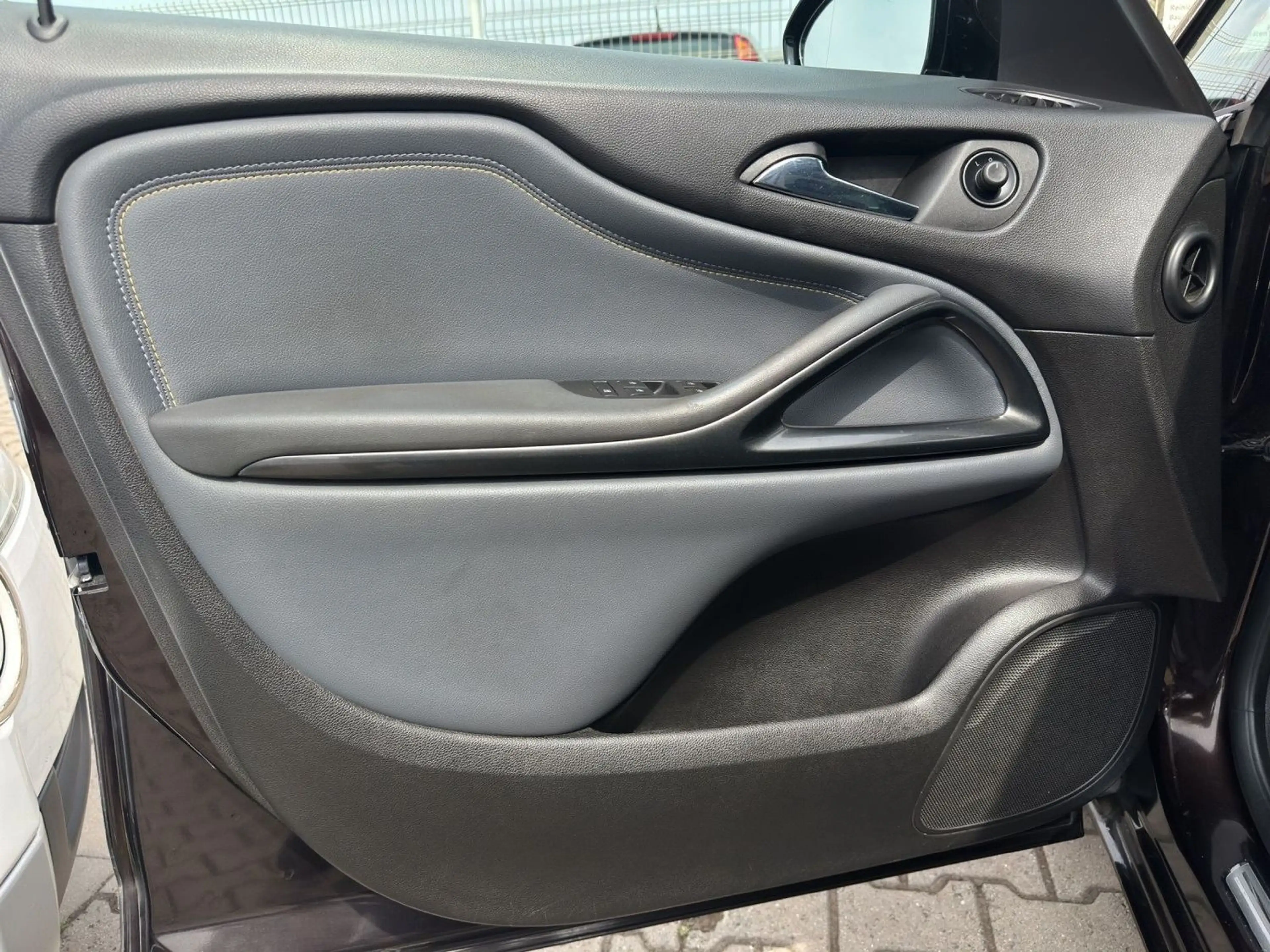 Opel Zafira Tourer Innovation  Kamera  AHK  Pano — photo 12