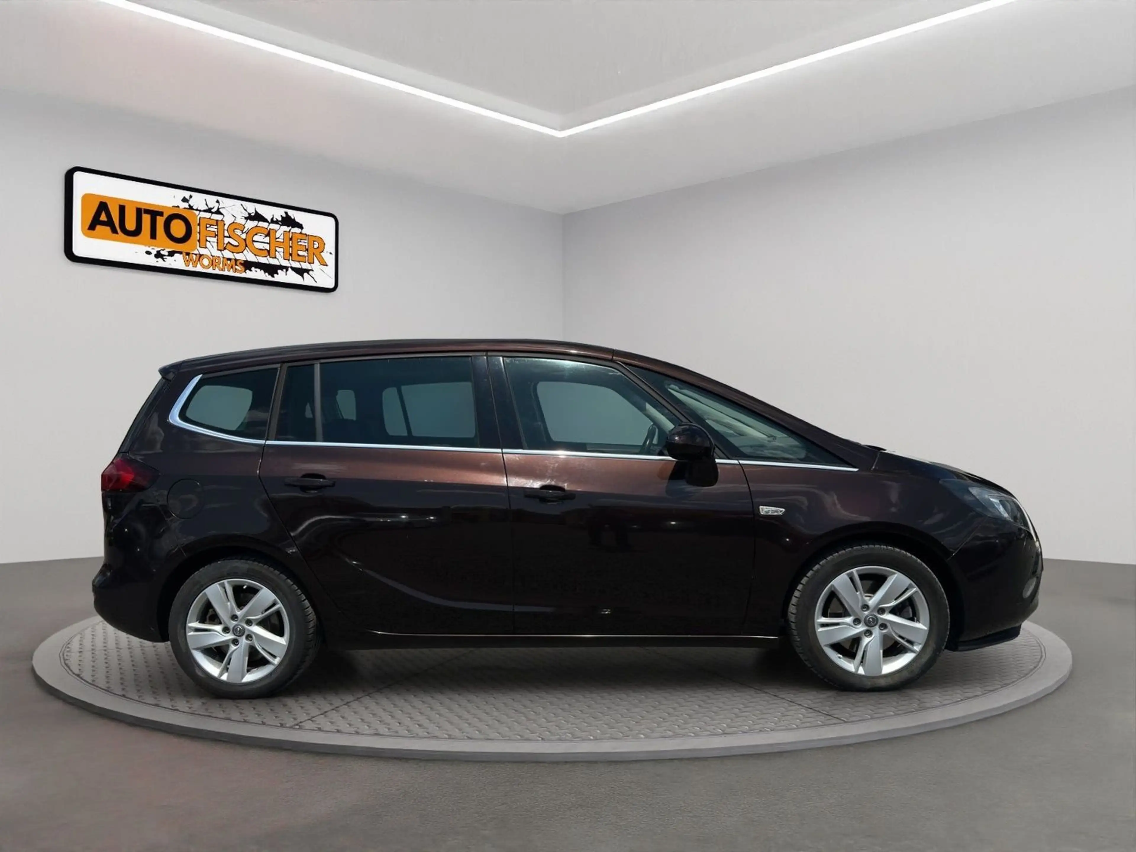 Opel Zafira Tourer Innovation  Kamera  AHK  Pano — photo 8