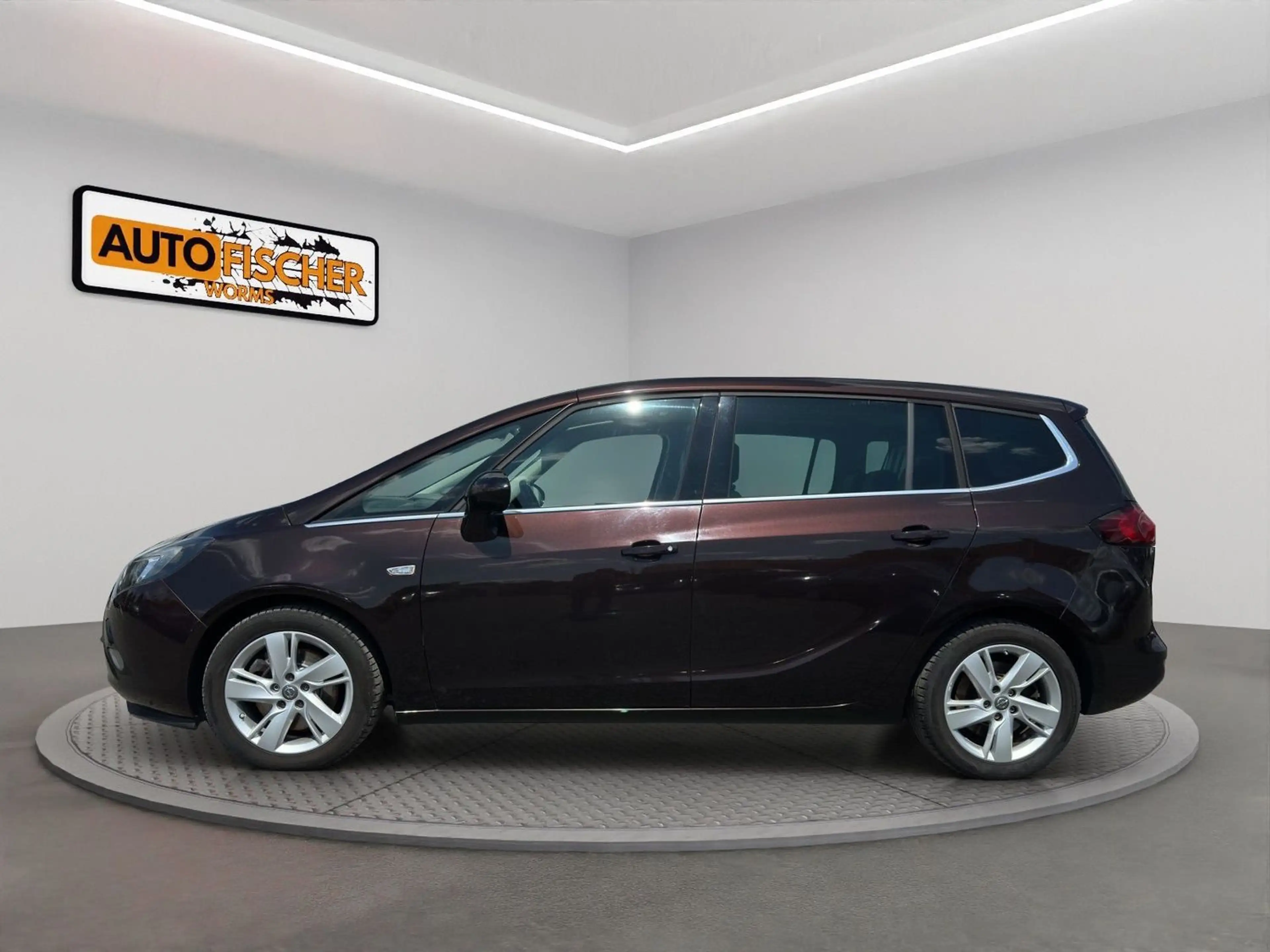 Opel Zafira Tourer Innovation  Kamera  AHK  Pano — photo 4