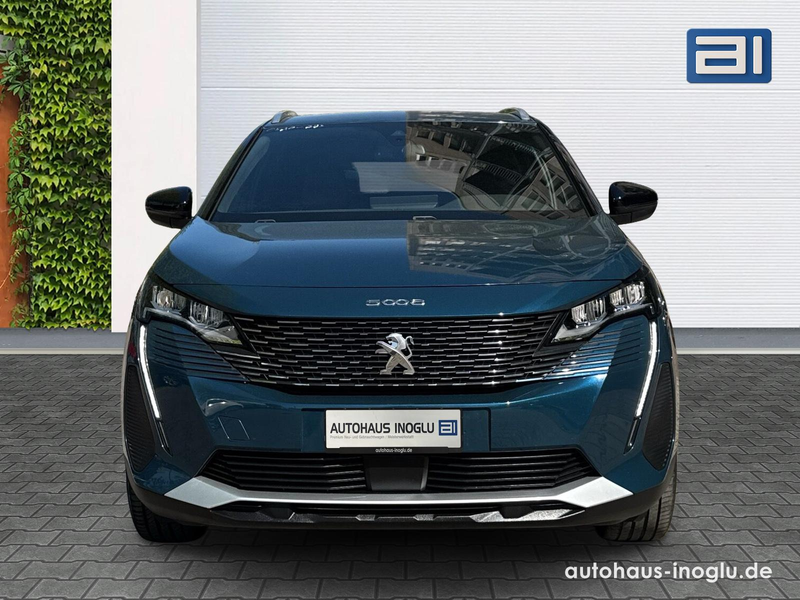 Peugeot 5008 1.5 Blue-HDI FAP Allure Pack AT 7-Si+Navi+R-Kam+ — photo 6