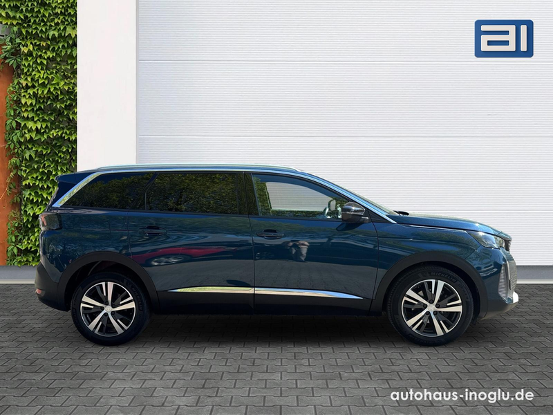 Peugeot 5008 1.5 Blue-HDI FAP Allure Pack AT 7-Si+Navi+R-Kam+ — photo 8
