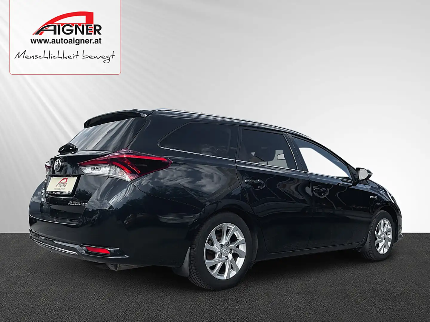 Toyota Auris TS 1,8 VVT-i Hybrid Edition 45 Grau - 2