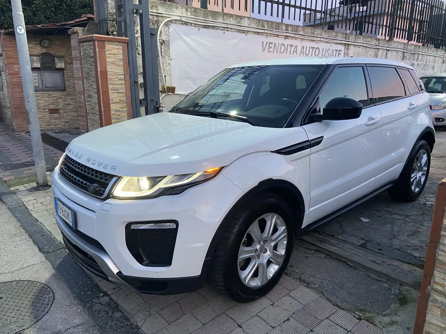 Land Rover Range Rover Evoque 5p 2.0 td4 Launch edition 150cv - 2