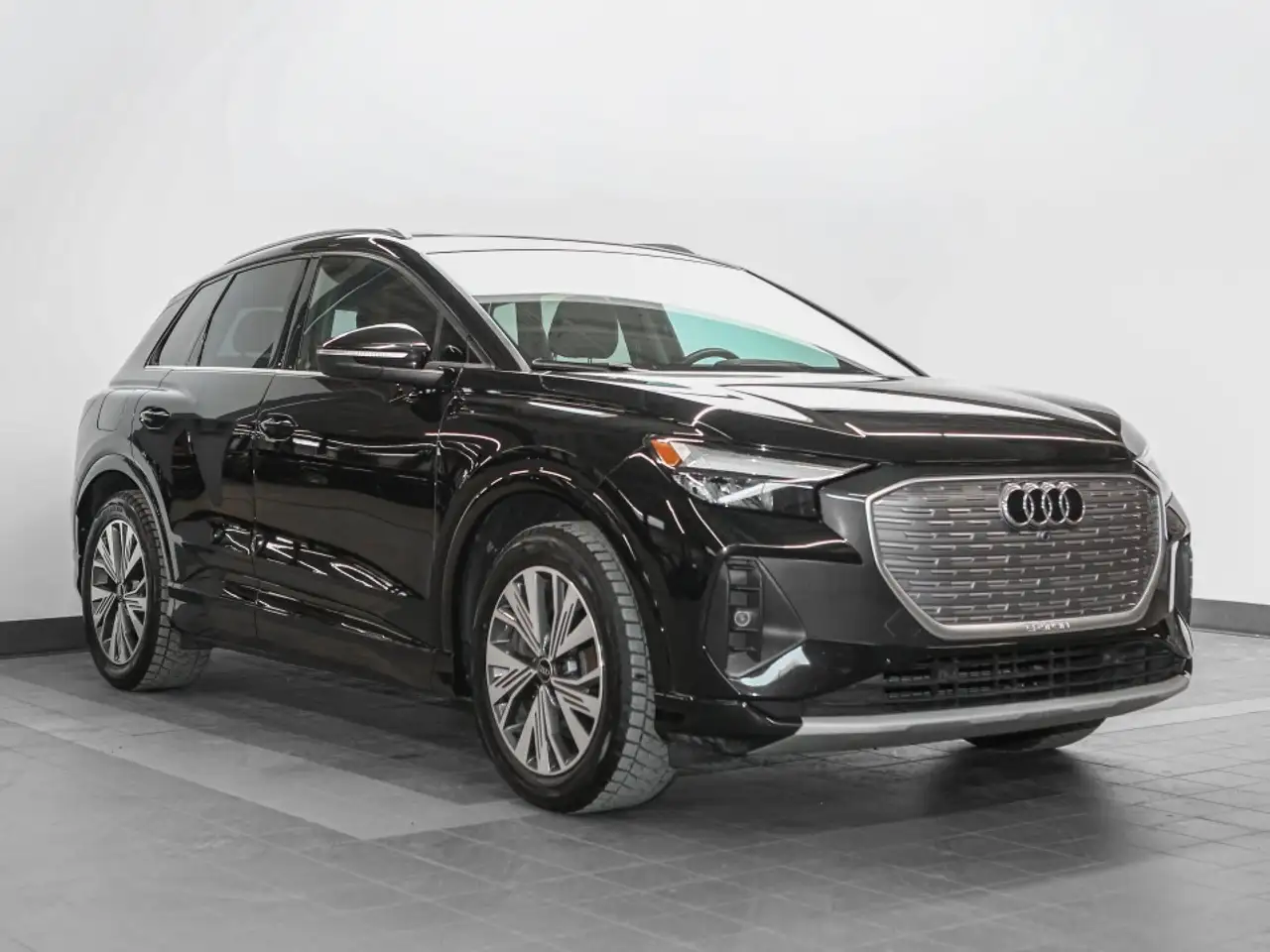 2024 Audi Q4 e-tron