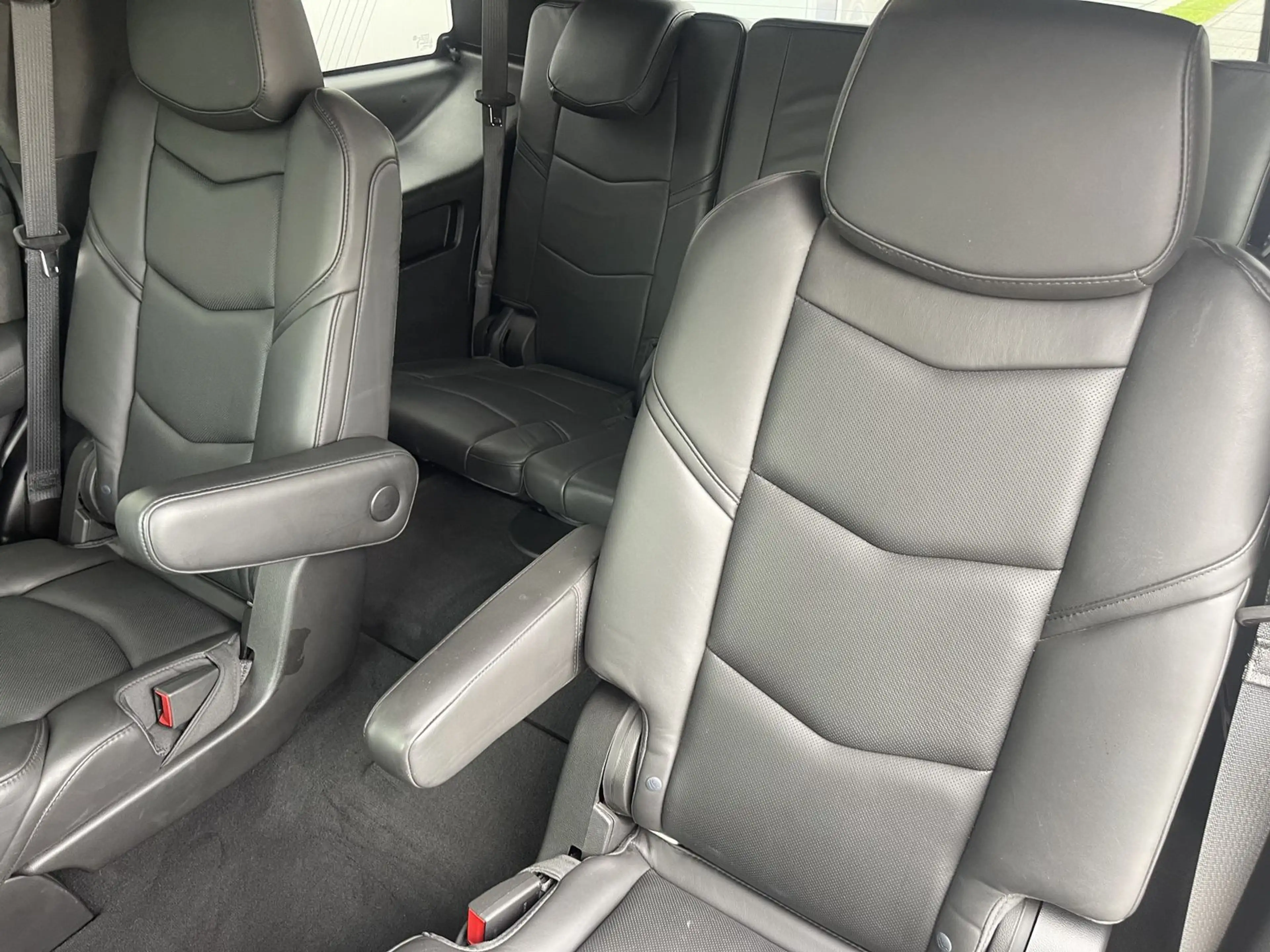 Cadillac Escalade Platinum 6.2 V8 |Unfallfrei|Scheckheft — photo 12
