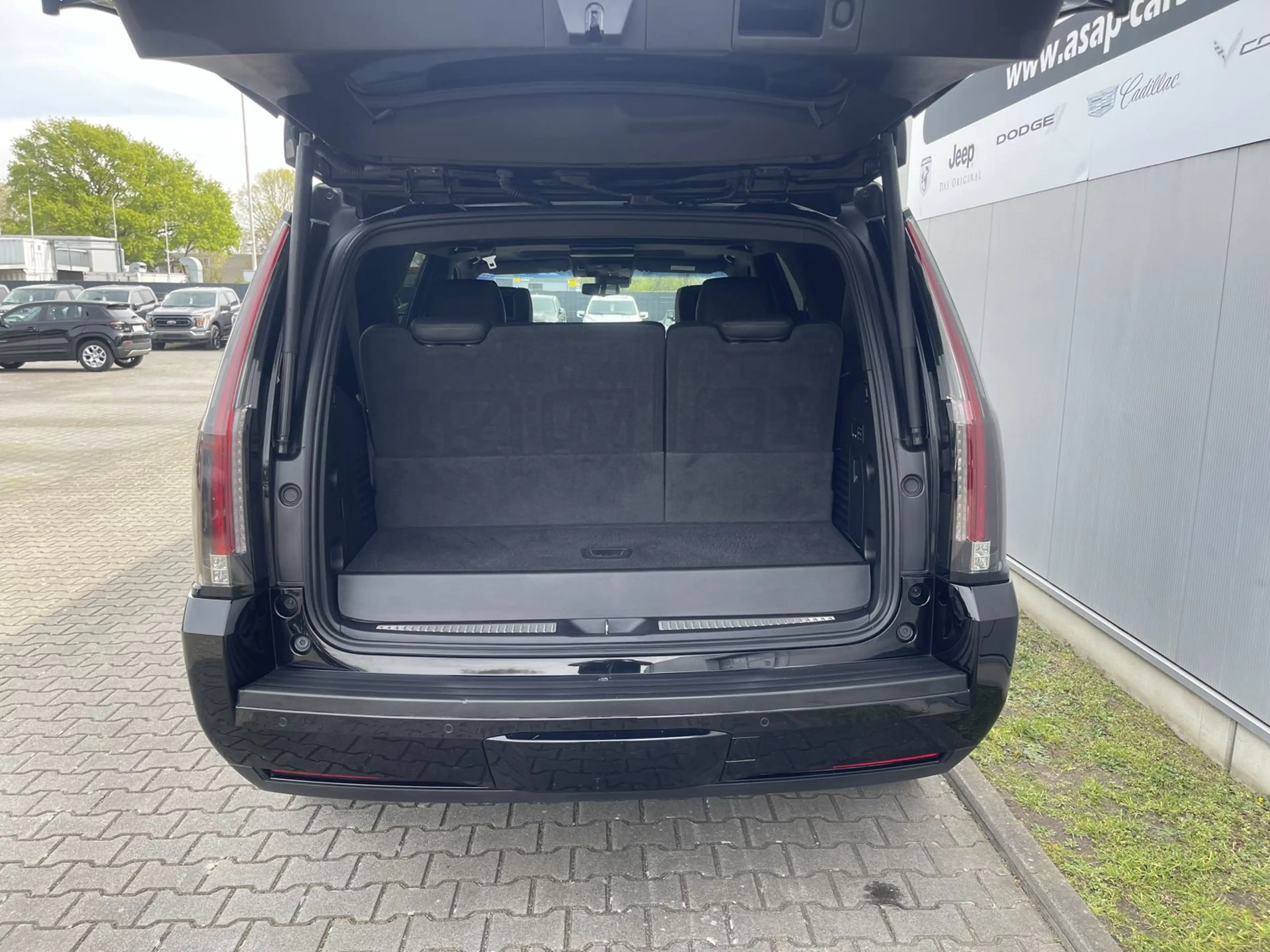 Cadillac Escalade Platinum 6.2 V8 |Unfallfrei|Scheckheft — photo 5