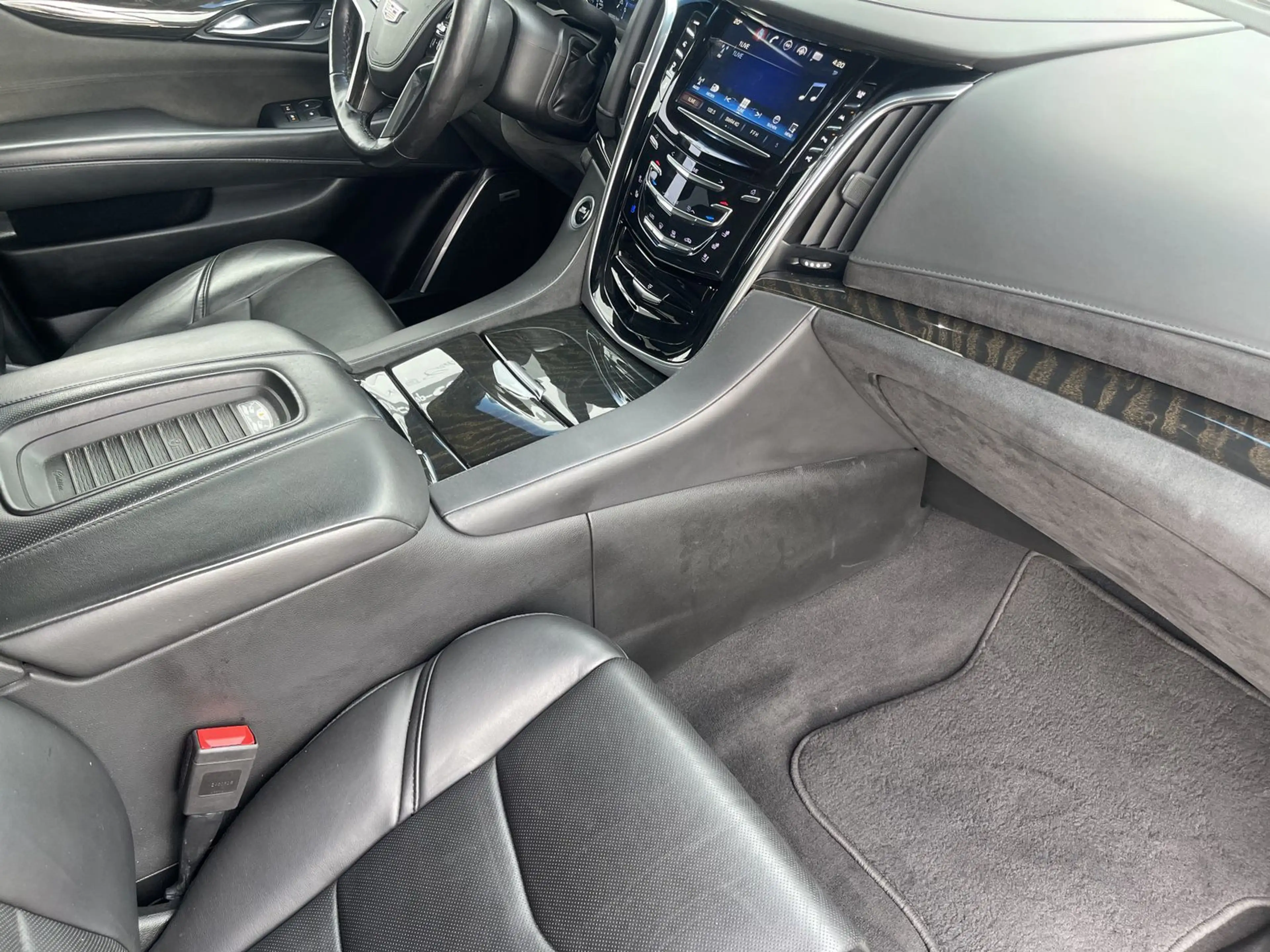 Cadillac Escalade Platinum 6.2 V8 |Unfallfrei|Scheckheft — photo 9