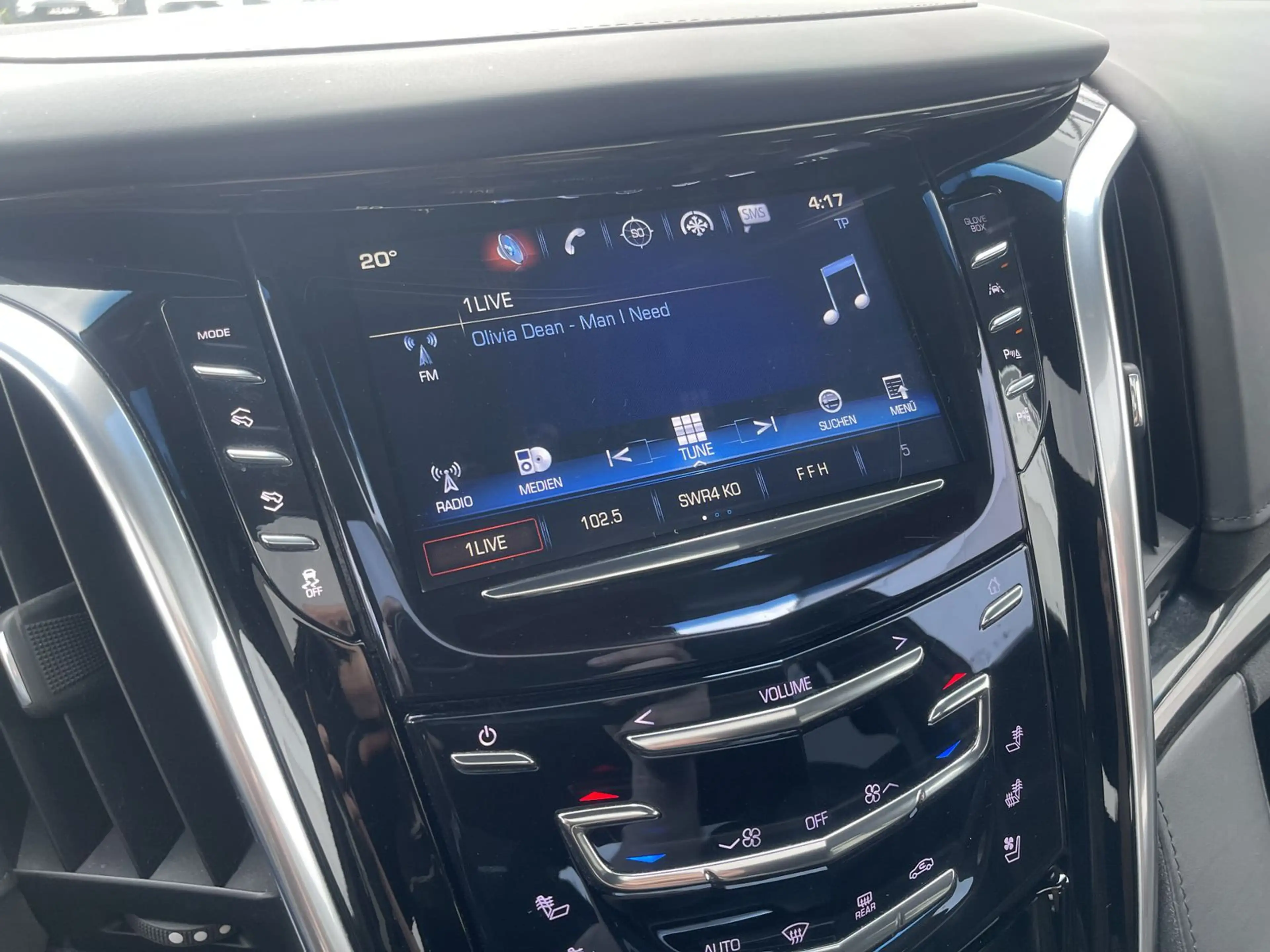 Cadillac Escalade Platinum 6.2 V8 |Unfallfrei|Scheckheft — photo 27
