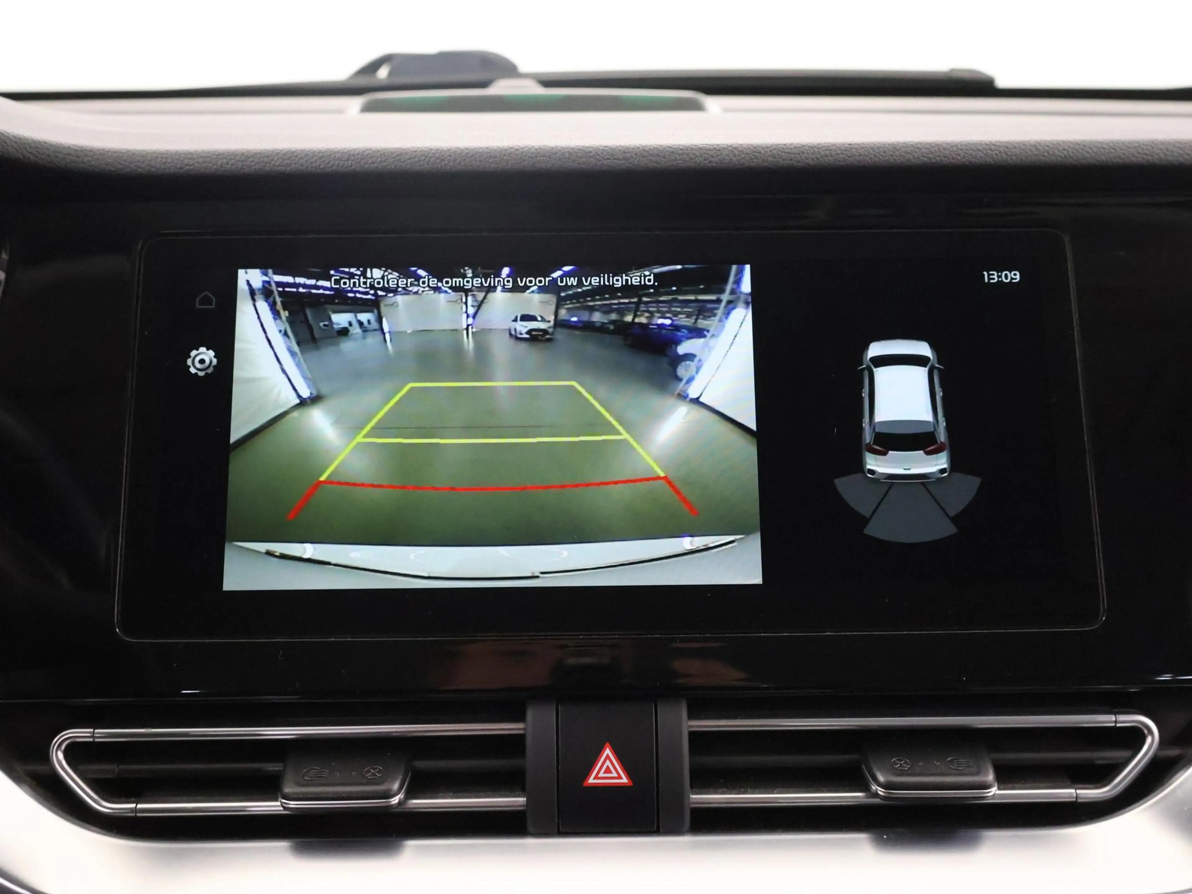 Kia e-Niro DynamicLine 64 kWh | Navigatie | Climate Control | — photo 14