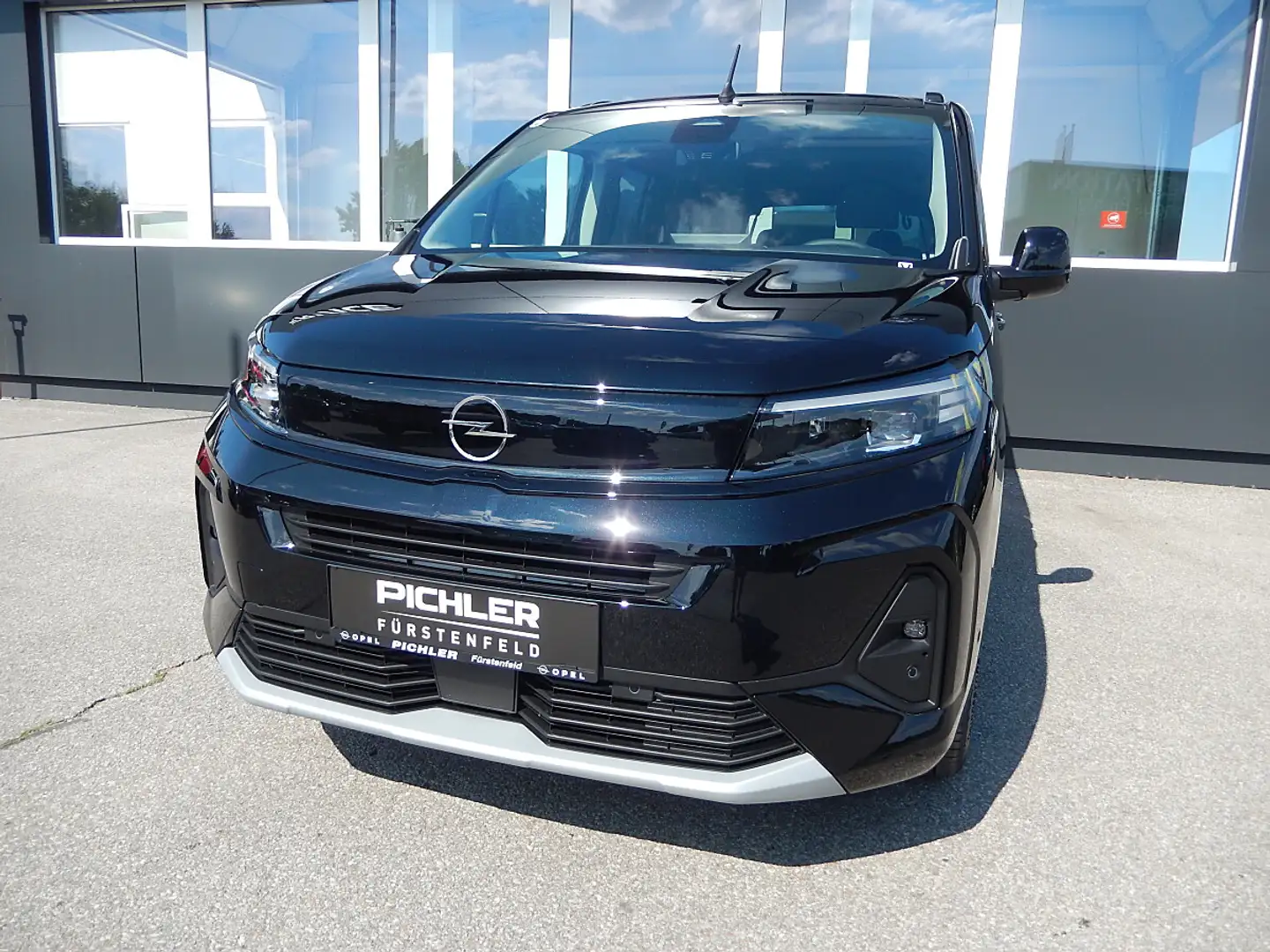 Opel Combo 1.5 Diesel XL GS Schwarz - 1