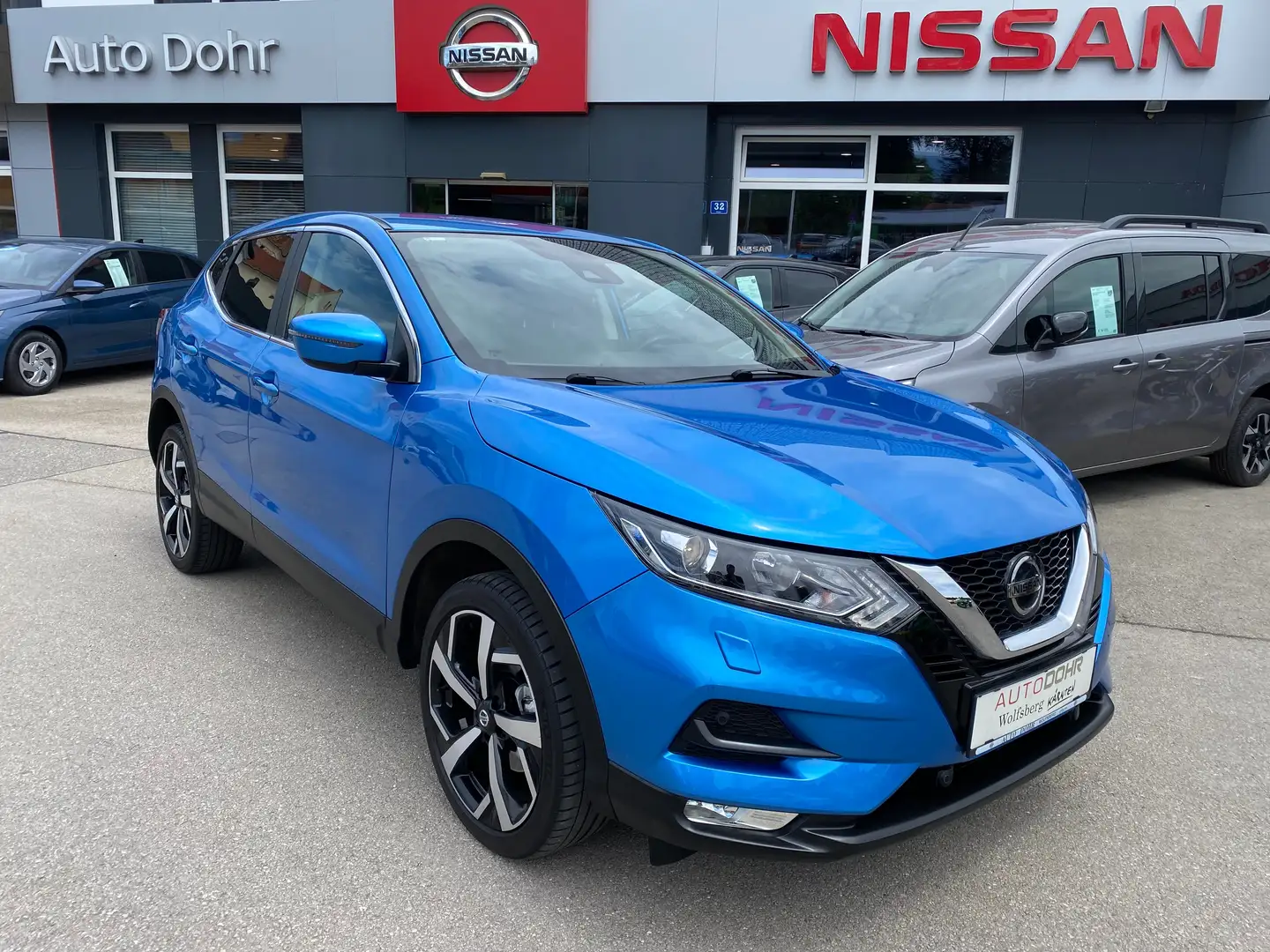 Nissan Qashqai 1,3 DIG-T Acenta **inkl. 19'' ZOLL** Bleu - 1