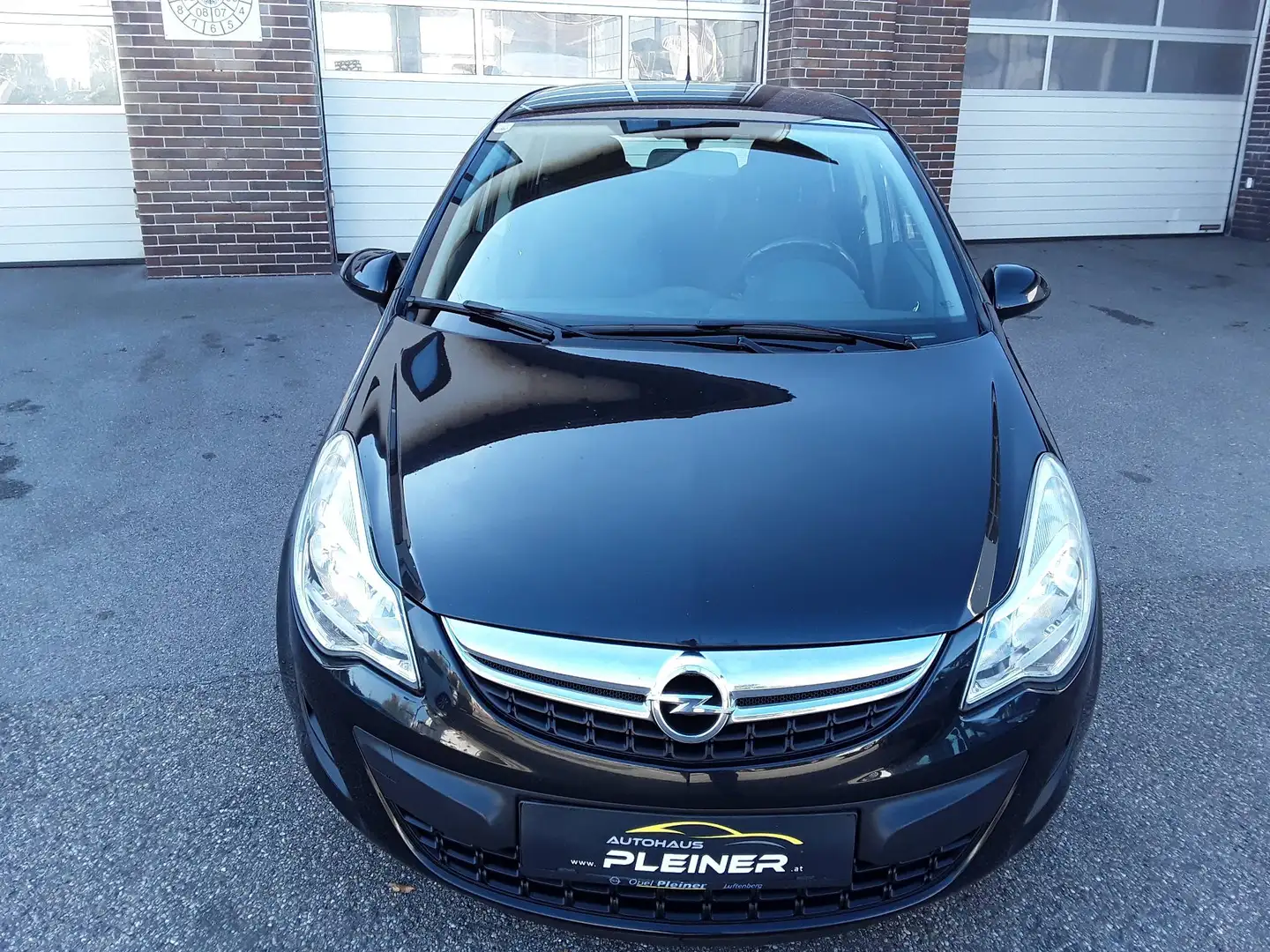 Opel Corsa Edition Schwarz - 2