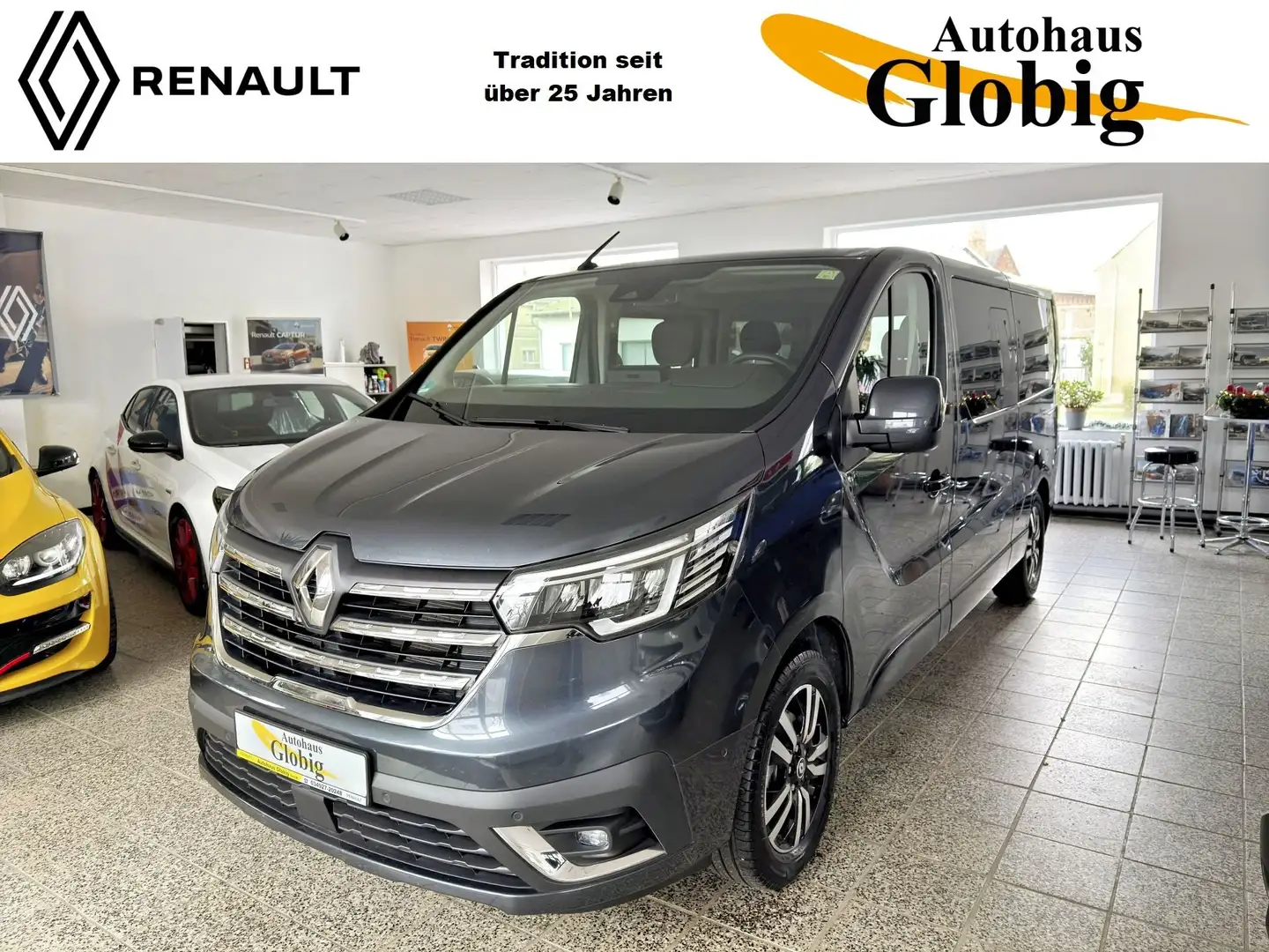 Renault Trafic PKW L2H1 Grand SpaceClass Blue DCi 150 **SOFORT** Grigio - 1