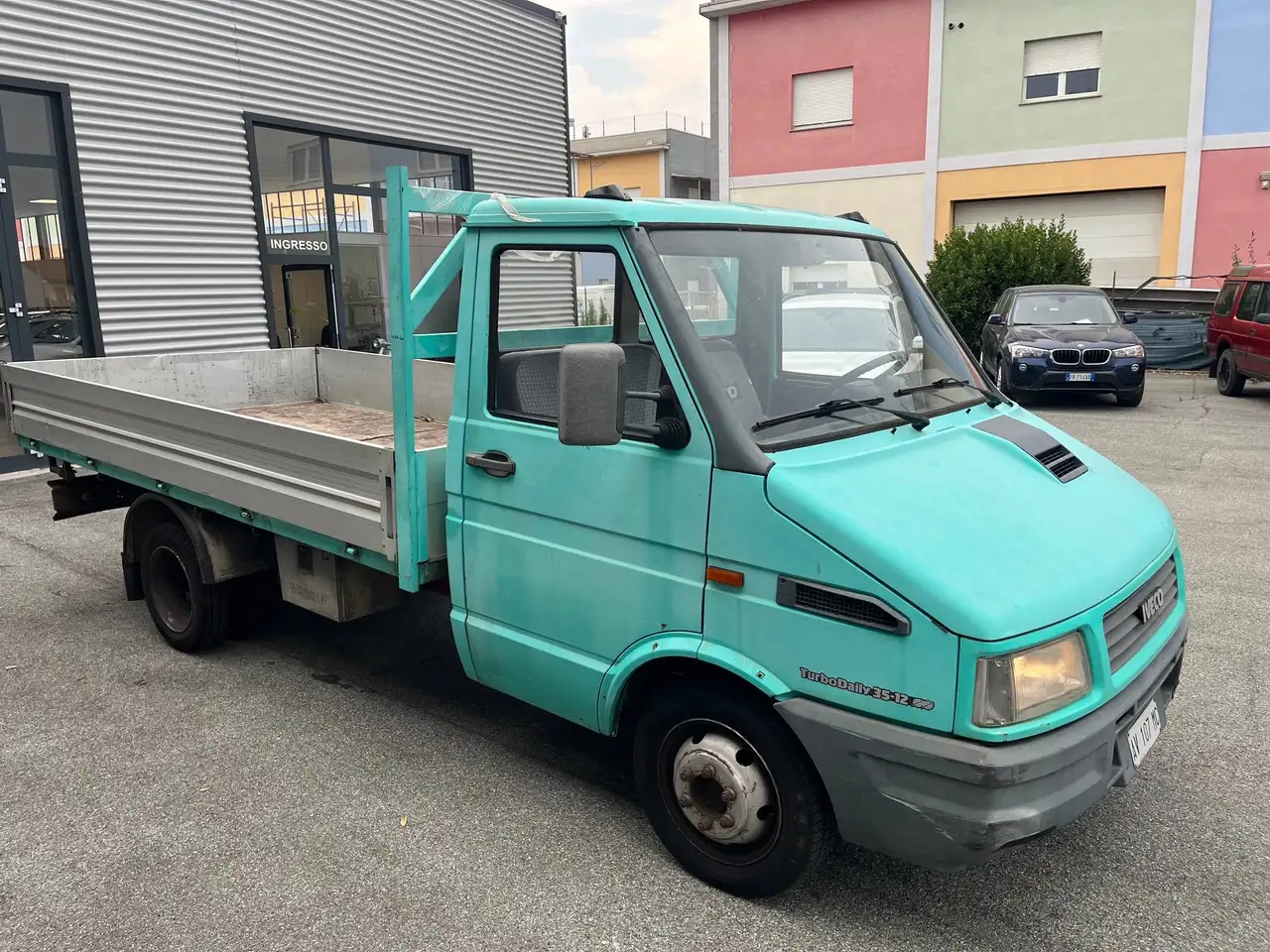Iveco Daily 2.8 TD N1 autocarro cassone fisso, foto 3