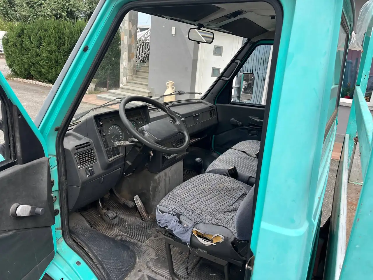 Iveco Daily 2.8 TD N1 autocarro cassone fisso, foto 7