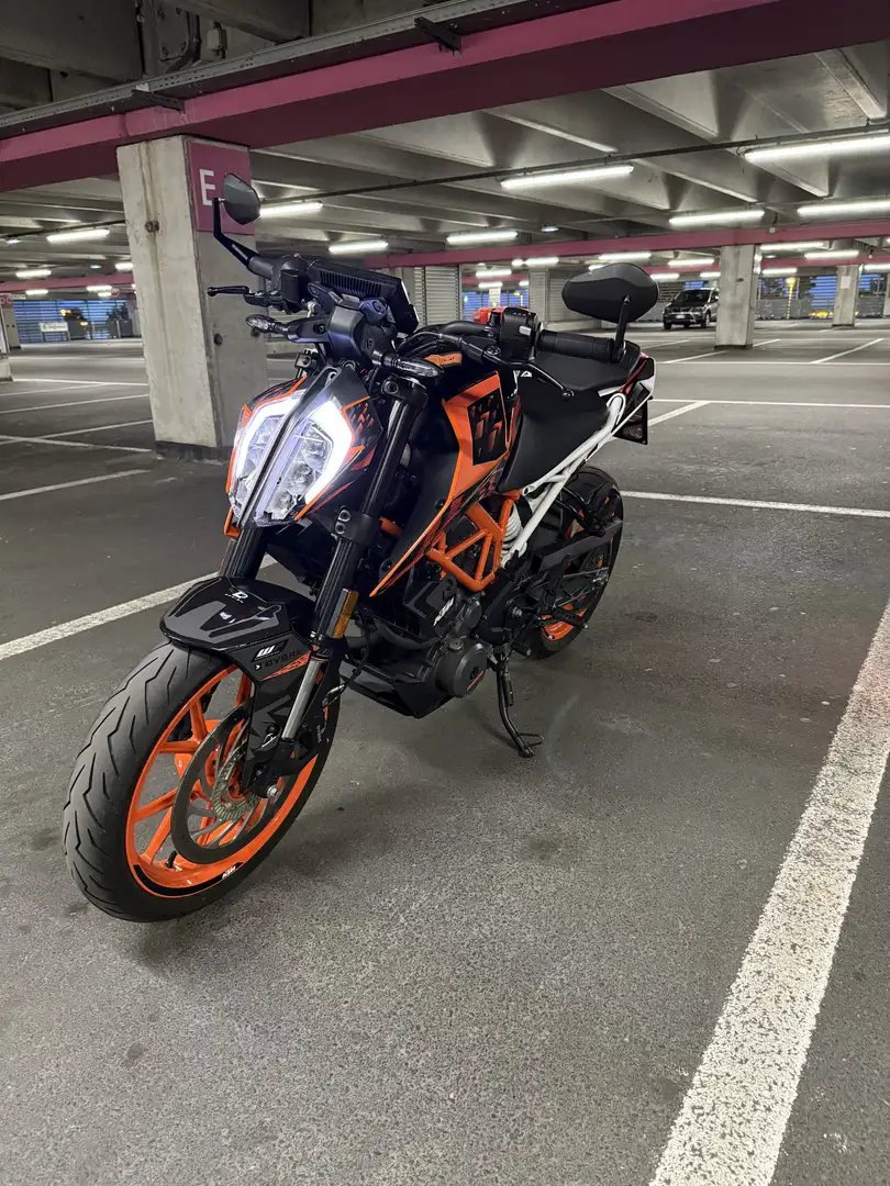 KTM 390 Duke ABS Portocaliu - 2