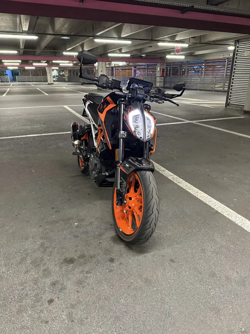 KTM 390 Duke ABS Portocaliu - 1