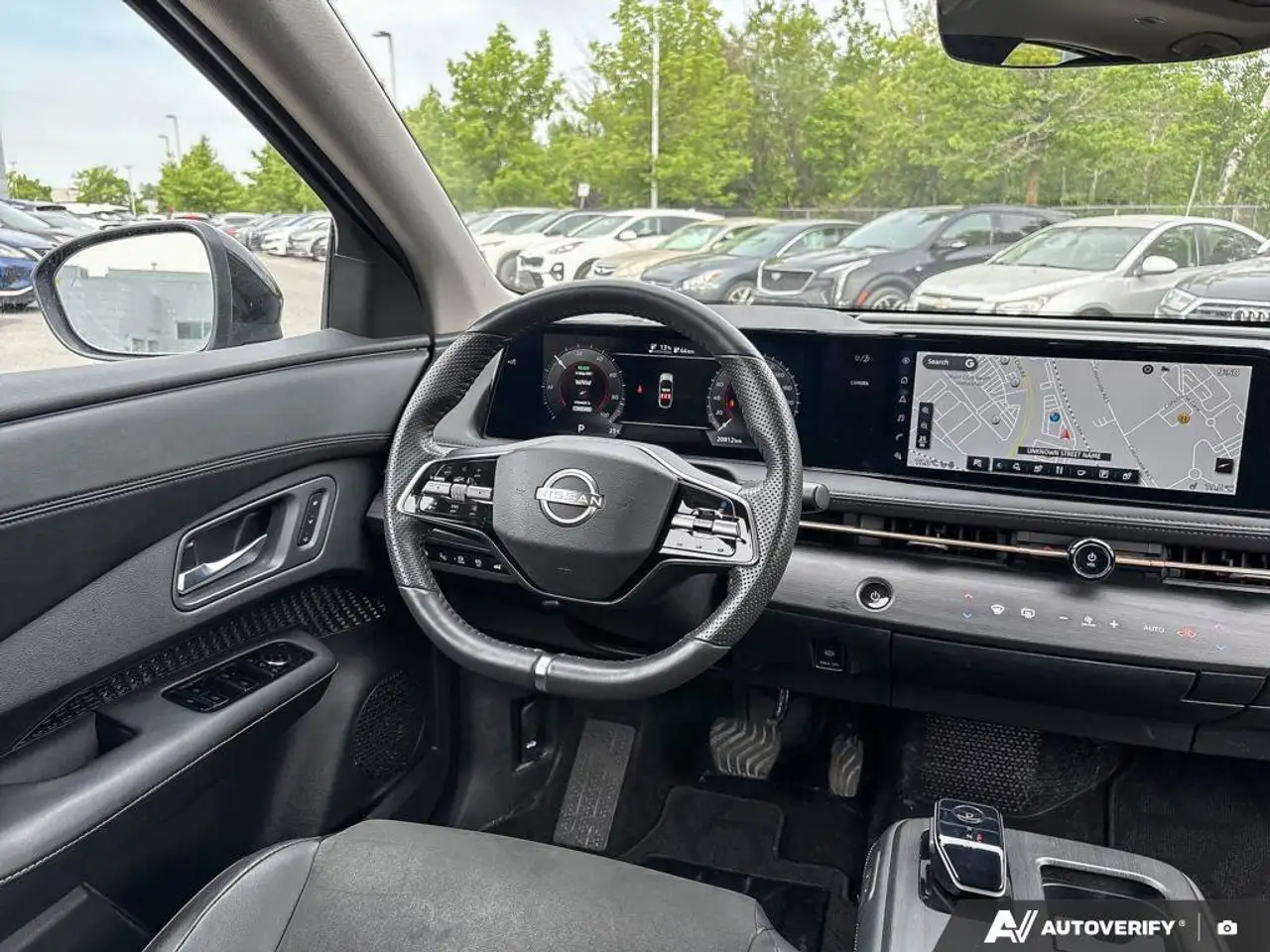 Nissan Ariya снимка Nissan Ariya