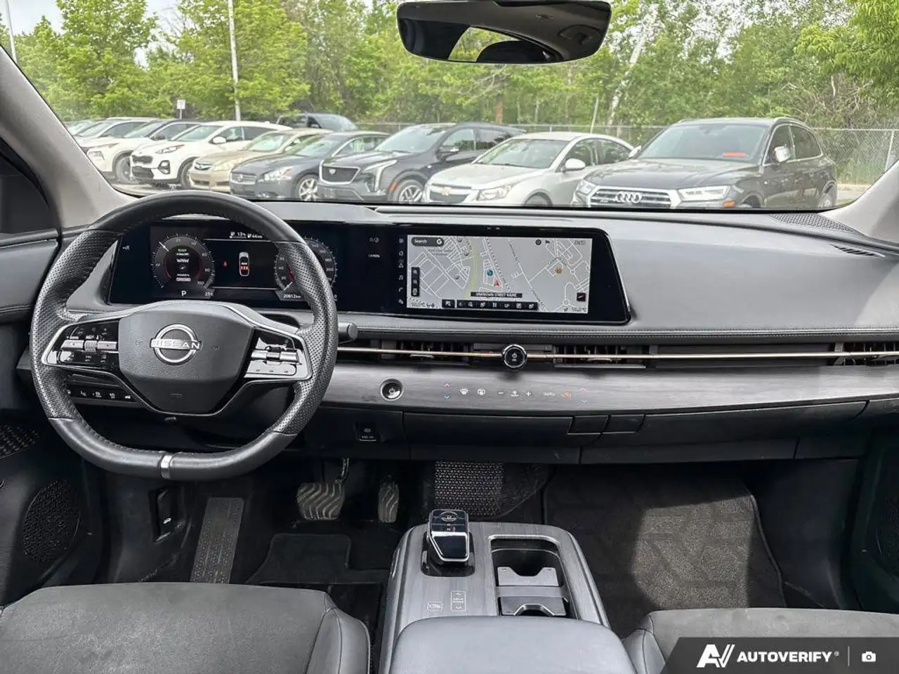 Nissan Ariya снимка Nissan Ariya