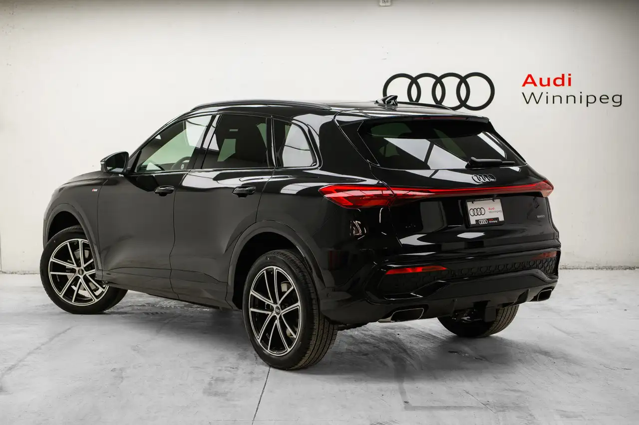 Audi Q5 снимка Audi Q5