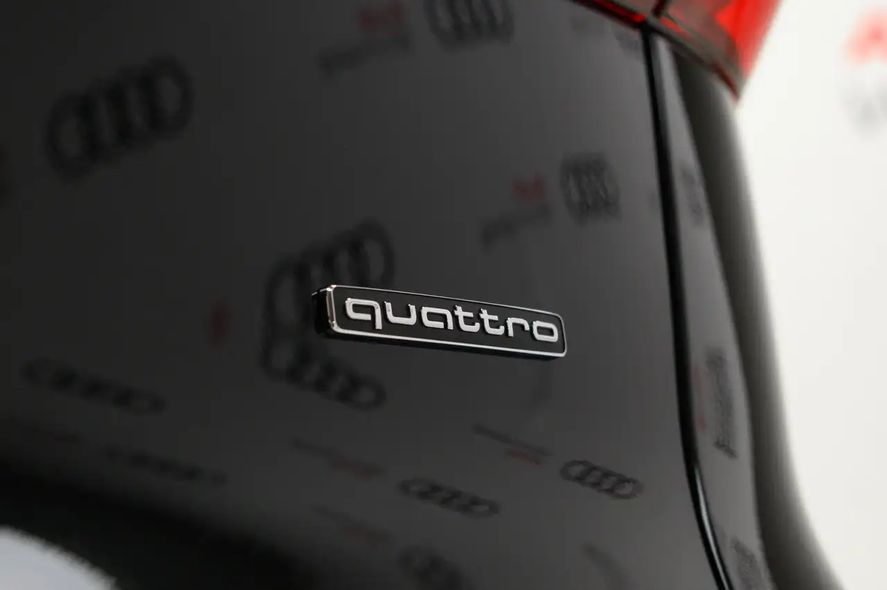 Audi Q5 снимка Audi Q5