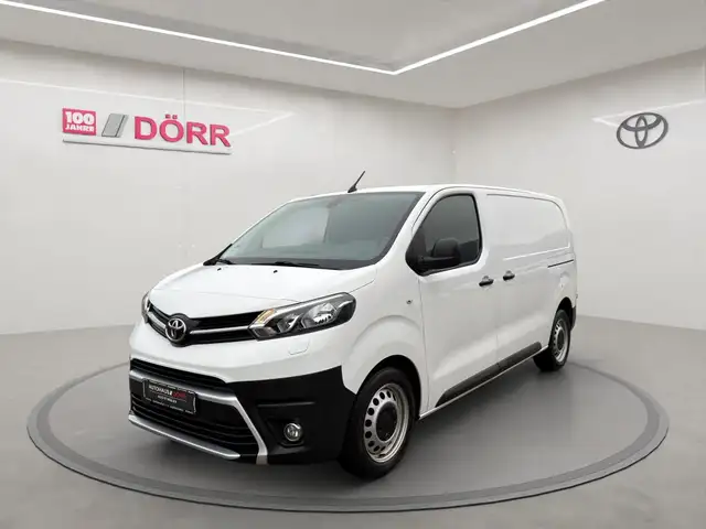 Toyota Proace (Verso) 2,0 l D 4D L2 Meister | AHK