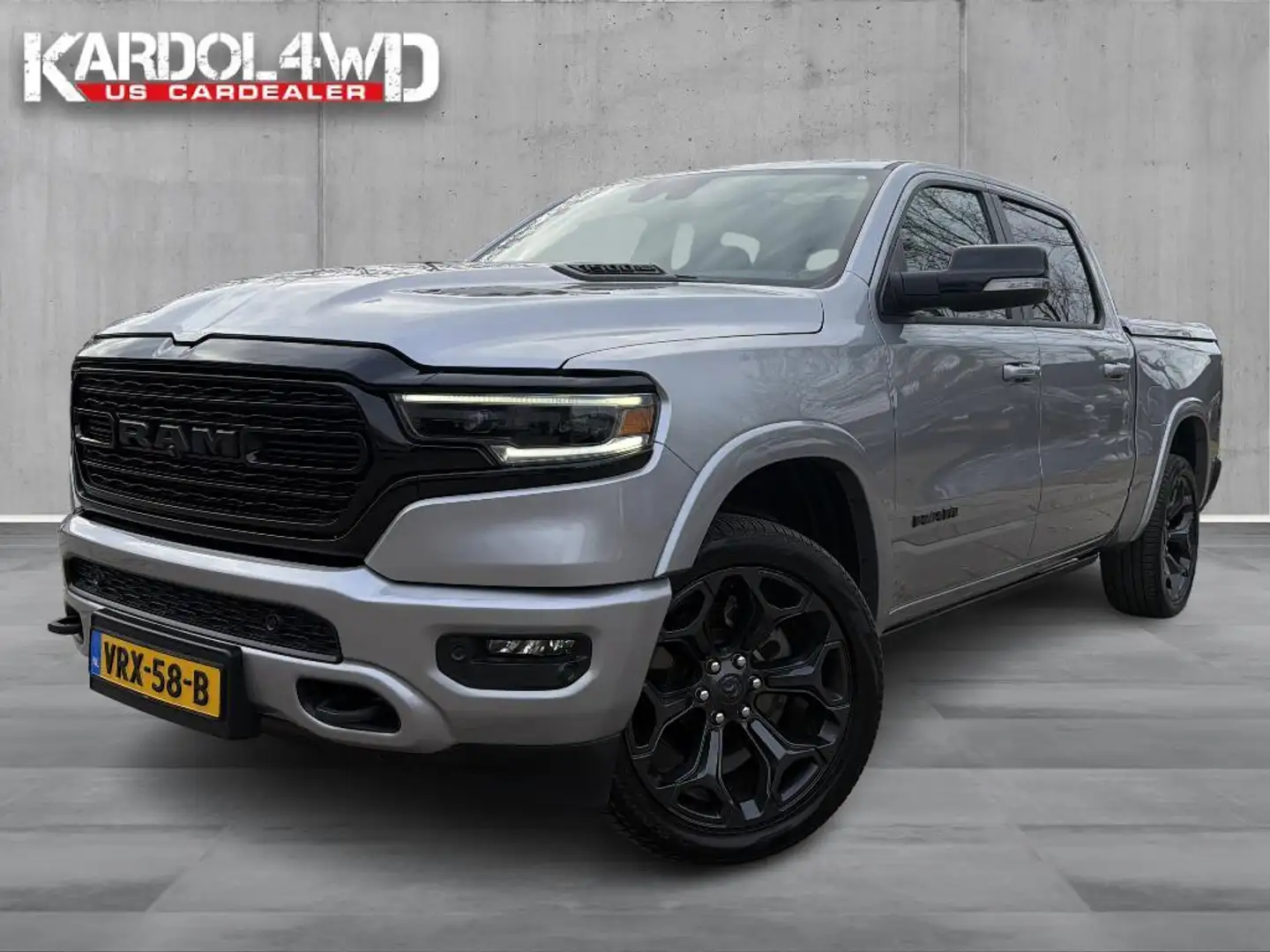 Dodge RAM 1500 5.7 V8 4x4 Crew Cab Limited Geheel rijklaar i Grijs - 1