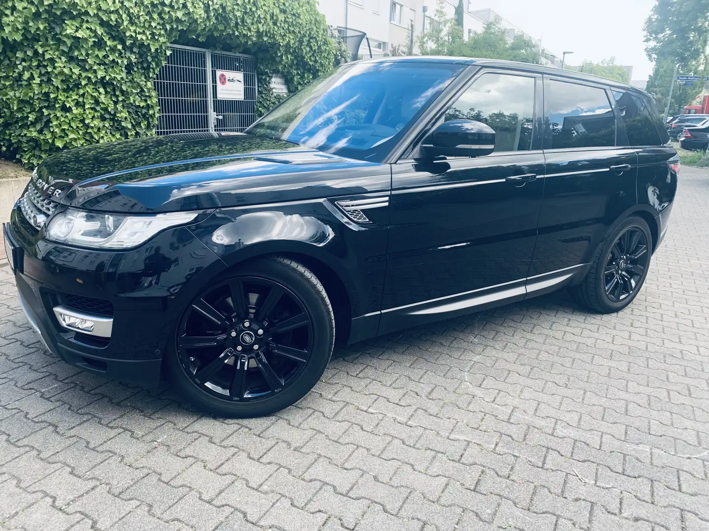 Land Rover Range Rover Sport SD4 HSE (TÜV, INSPEKTION, BREMSEN VORNE NEU) - 1