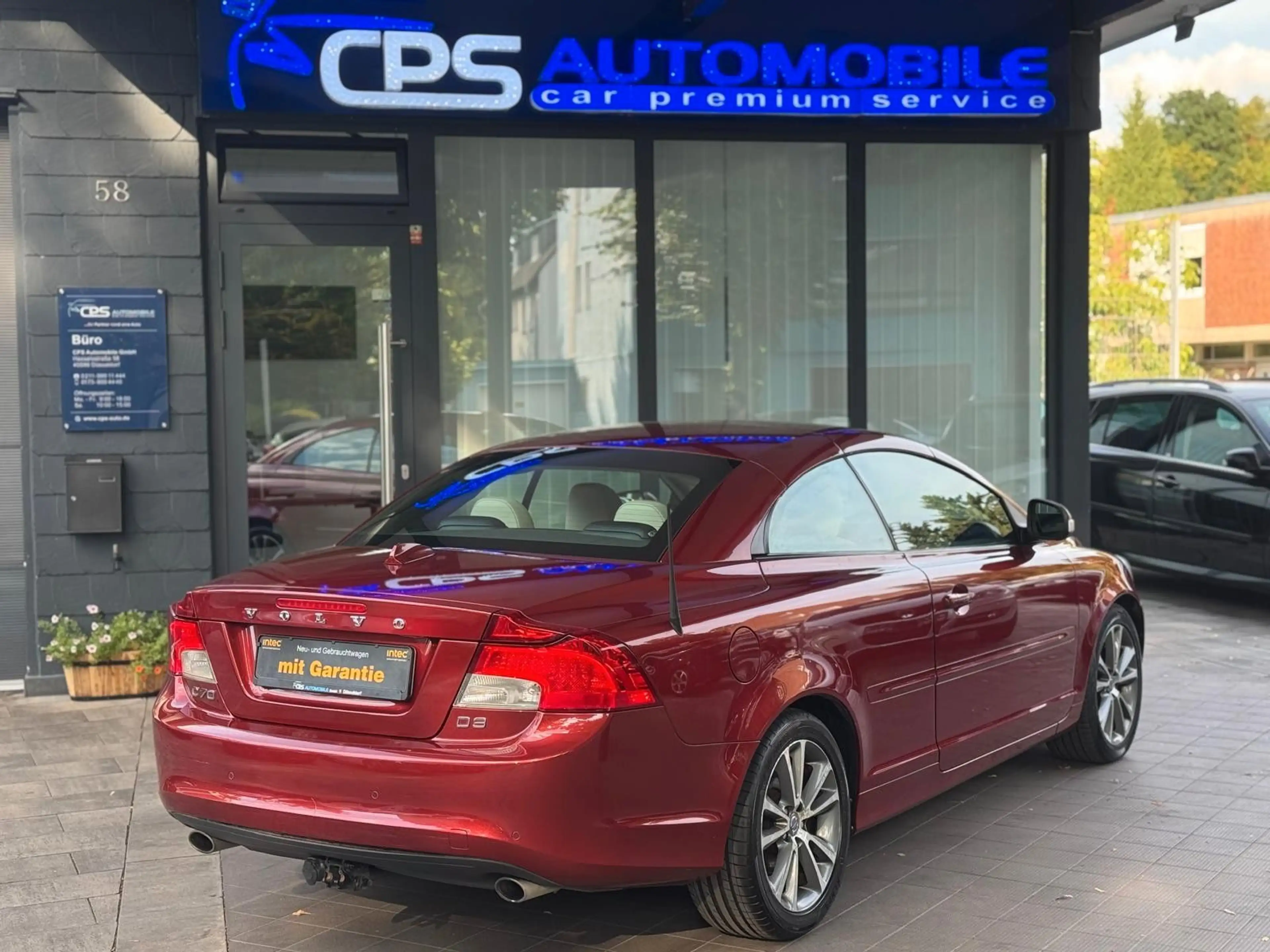 Volvo C70 Cabriolet D3 Momentum / TÜV Neu — photo 5