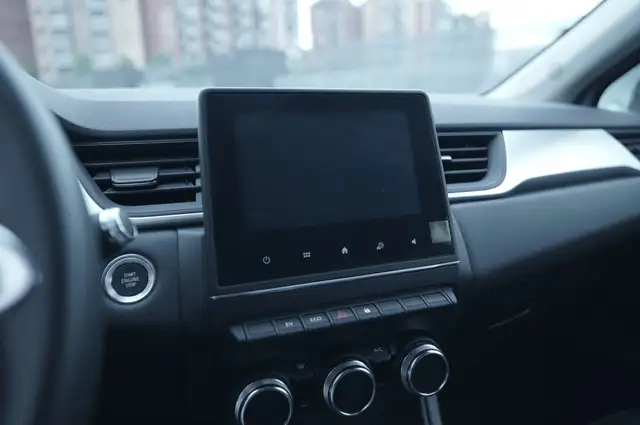 Renault Captur view 9